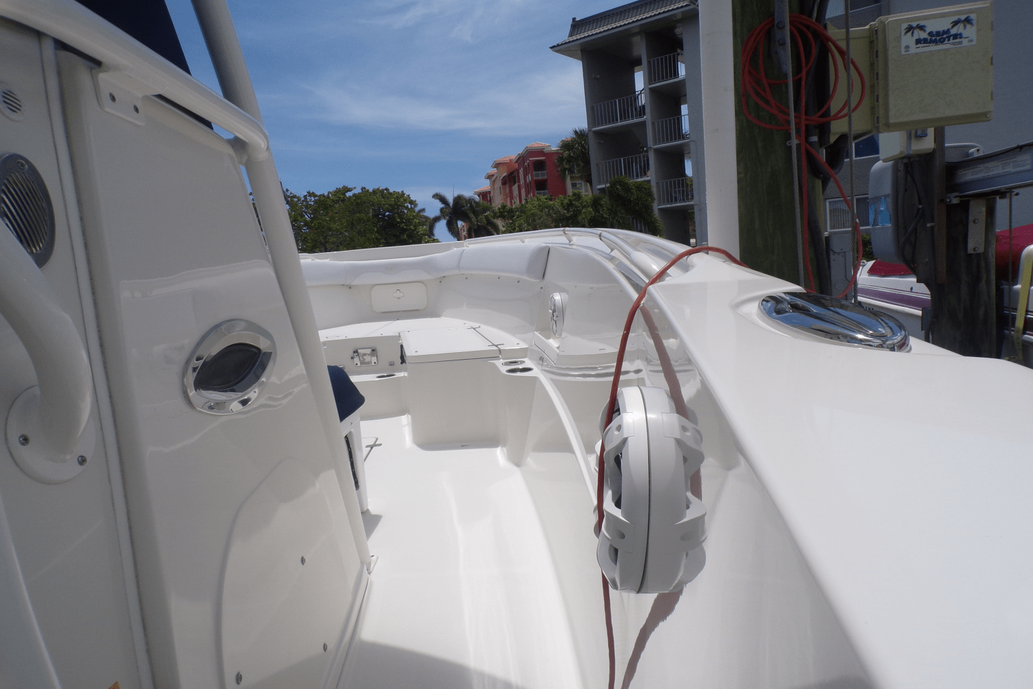 2016 Sailfish 290 CC Image Thumbnail #19