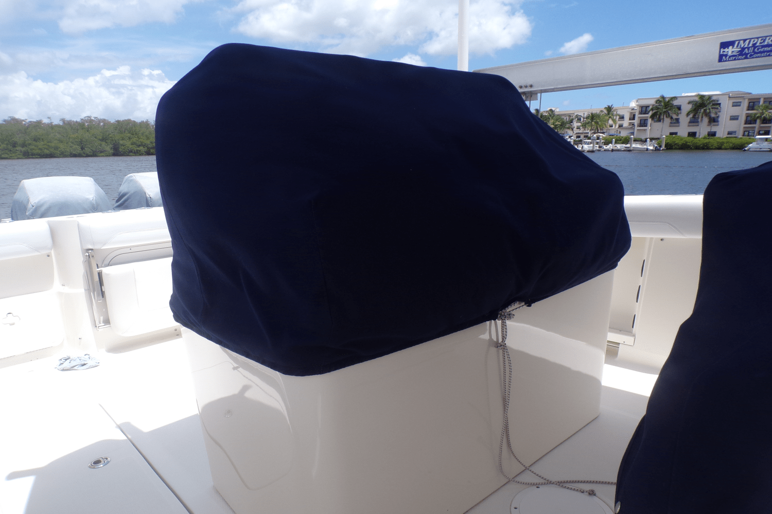 2016 Sailfish 290 CC Image Thumbnail #14