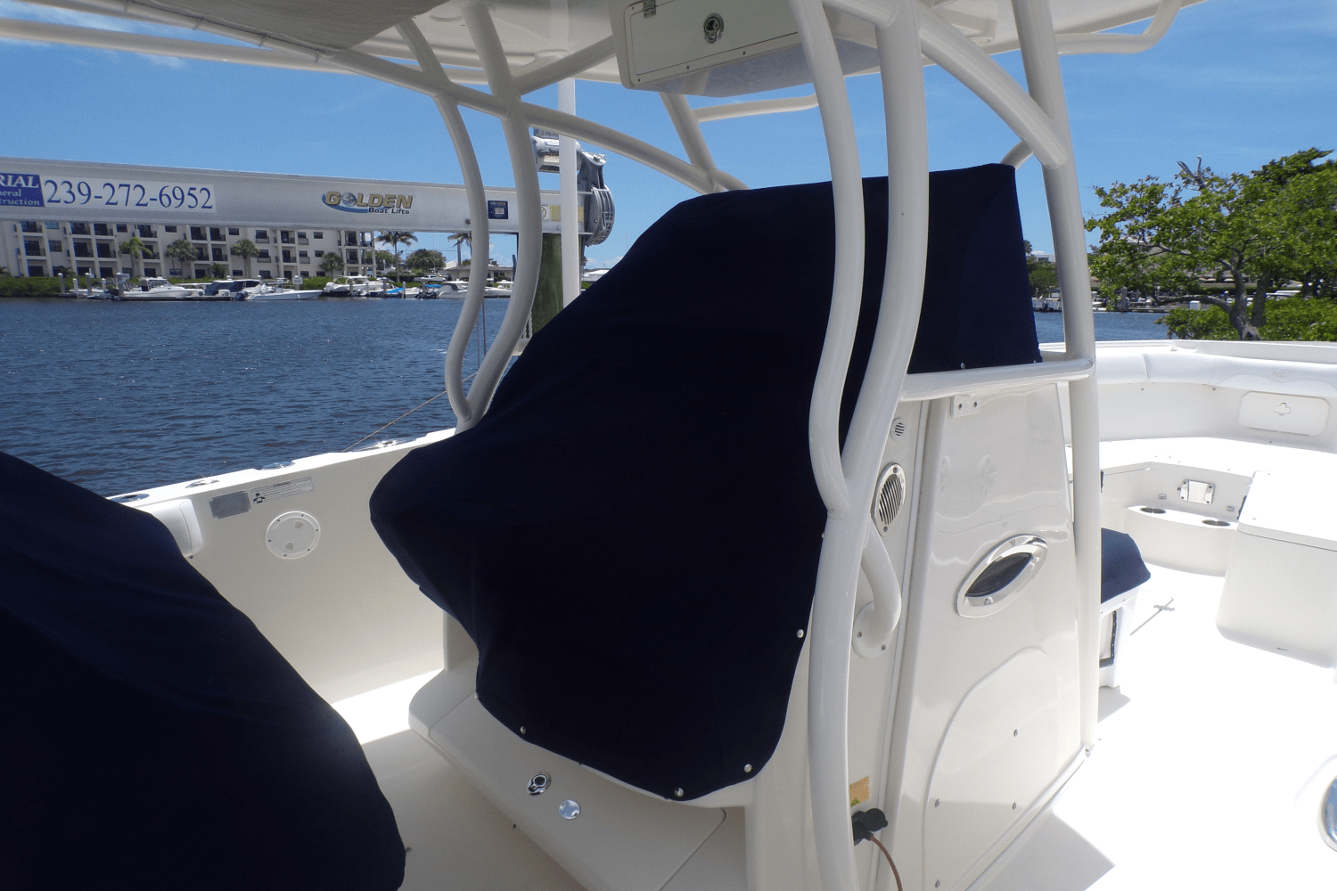 2016 Sailfish 290 CC Image Thumbnail #13