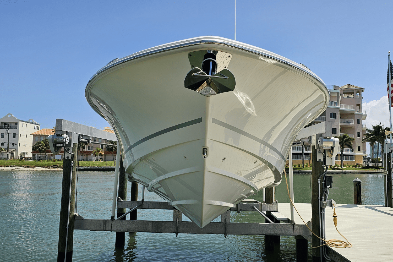 2021 Boston Whaler 330 OUTRAGE Image Thumbnail #6