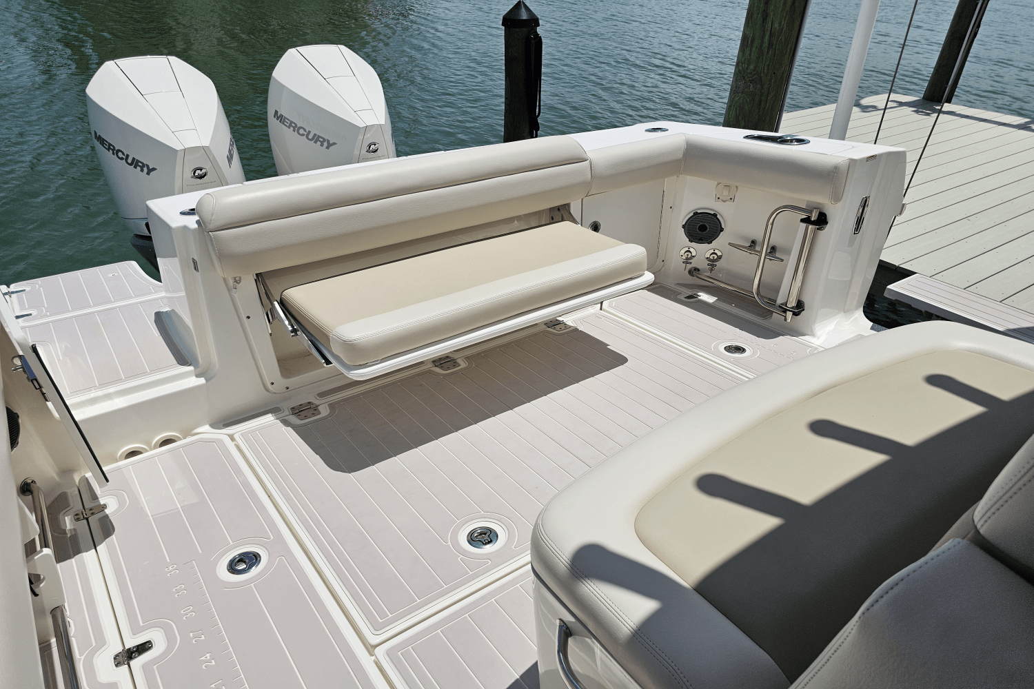 2021 Boston Whaler 330 OUTRAGE Image Thumbnail #48