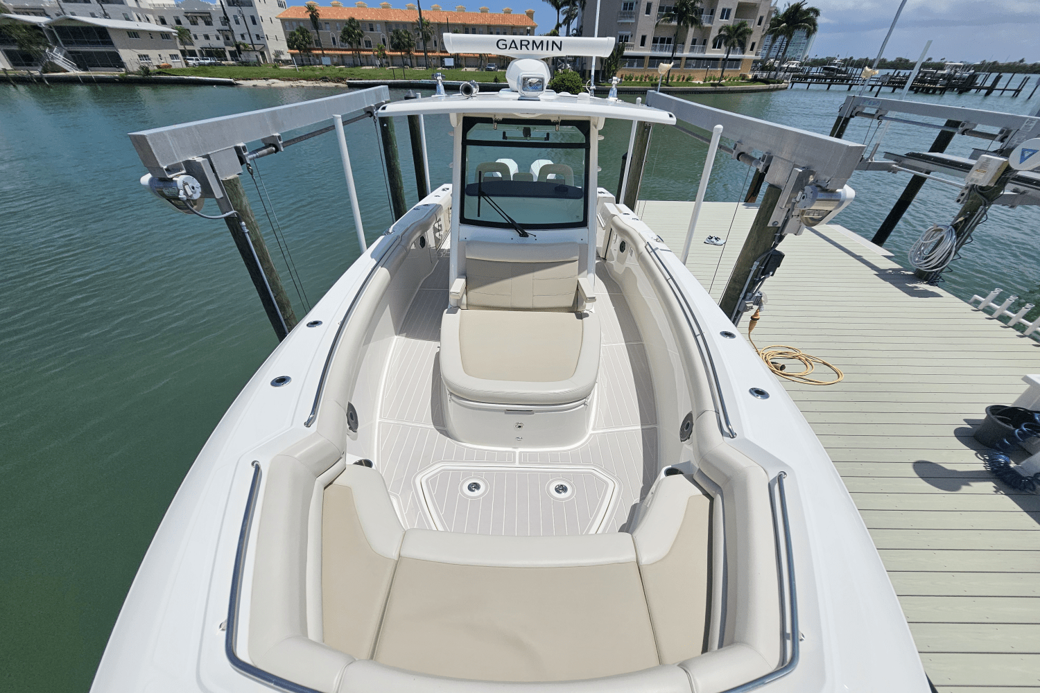 2021 Boston Whaler 330 OUTRAGE Image Thumbnail #13