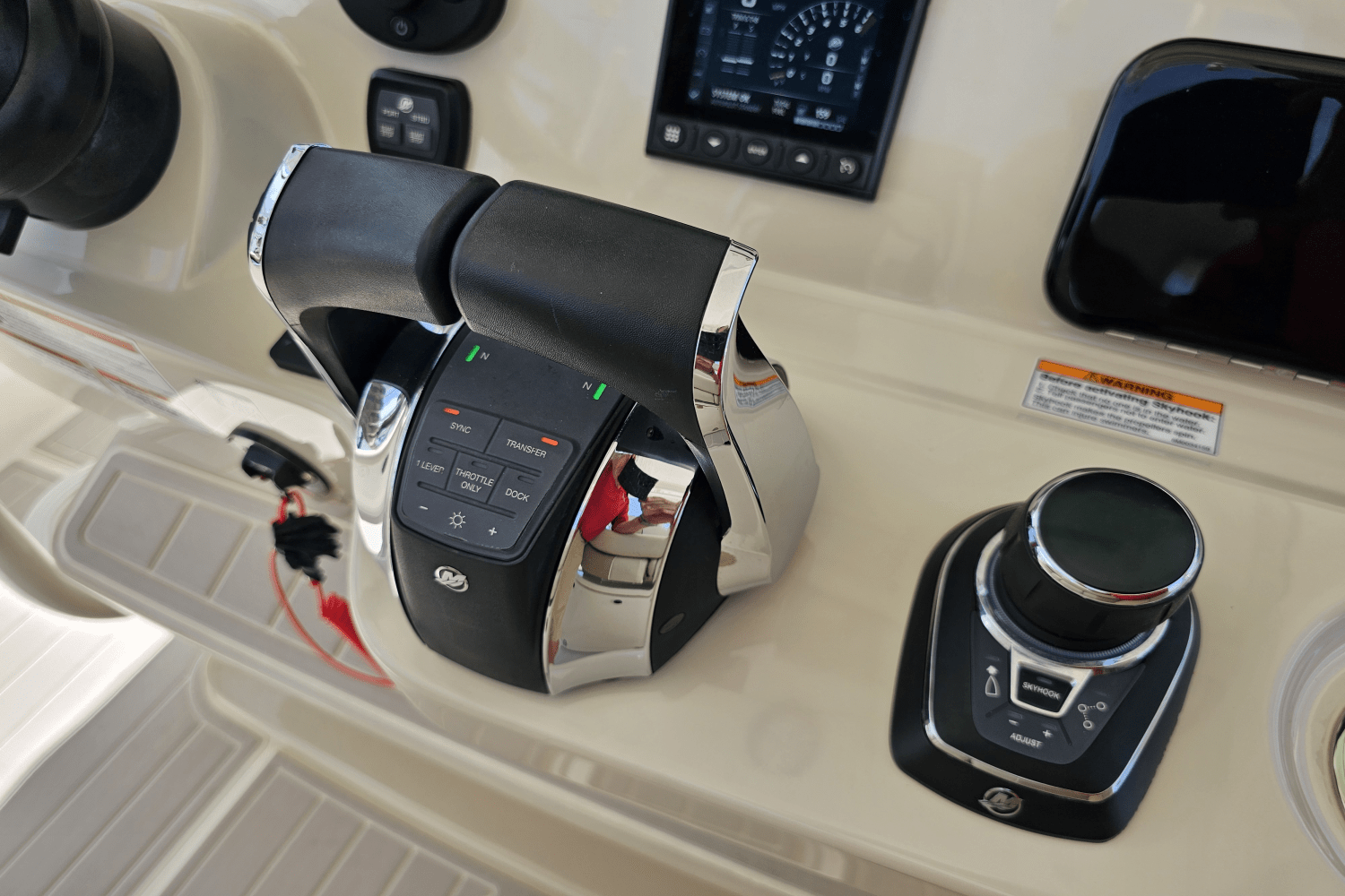 2021 Boston Whaler 330 OUTRAGE Image Thumbnail #44