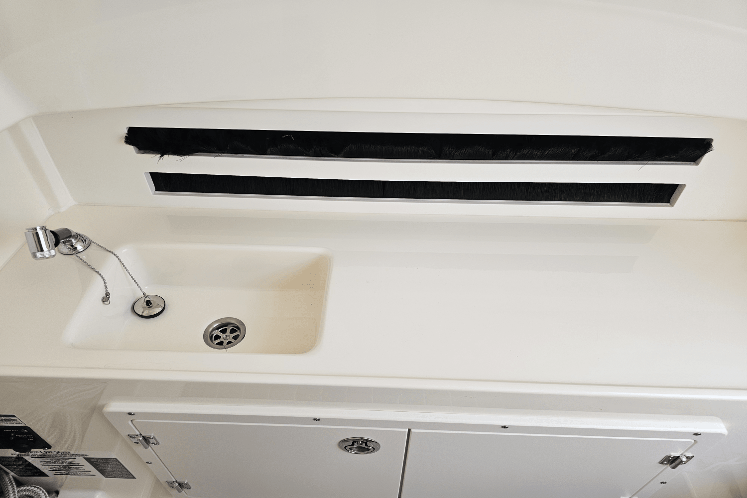 2021 Boston Whaler 330 OUTRAGE Image Thumbnail #71