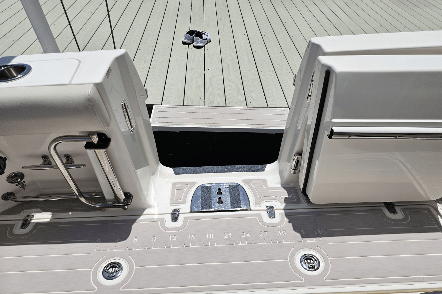 2021 Boston Whaler 330 OUTRAGE Image Thumbnail #24