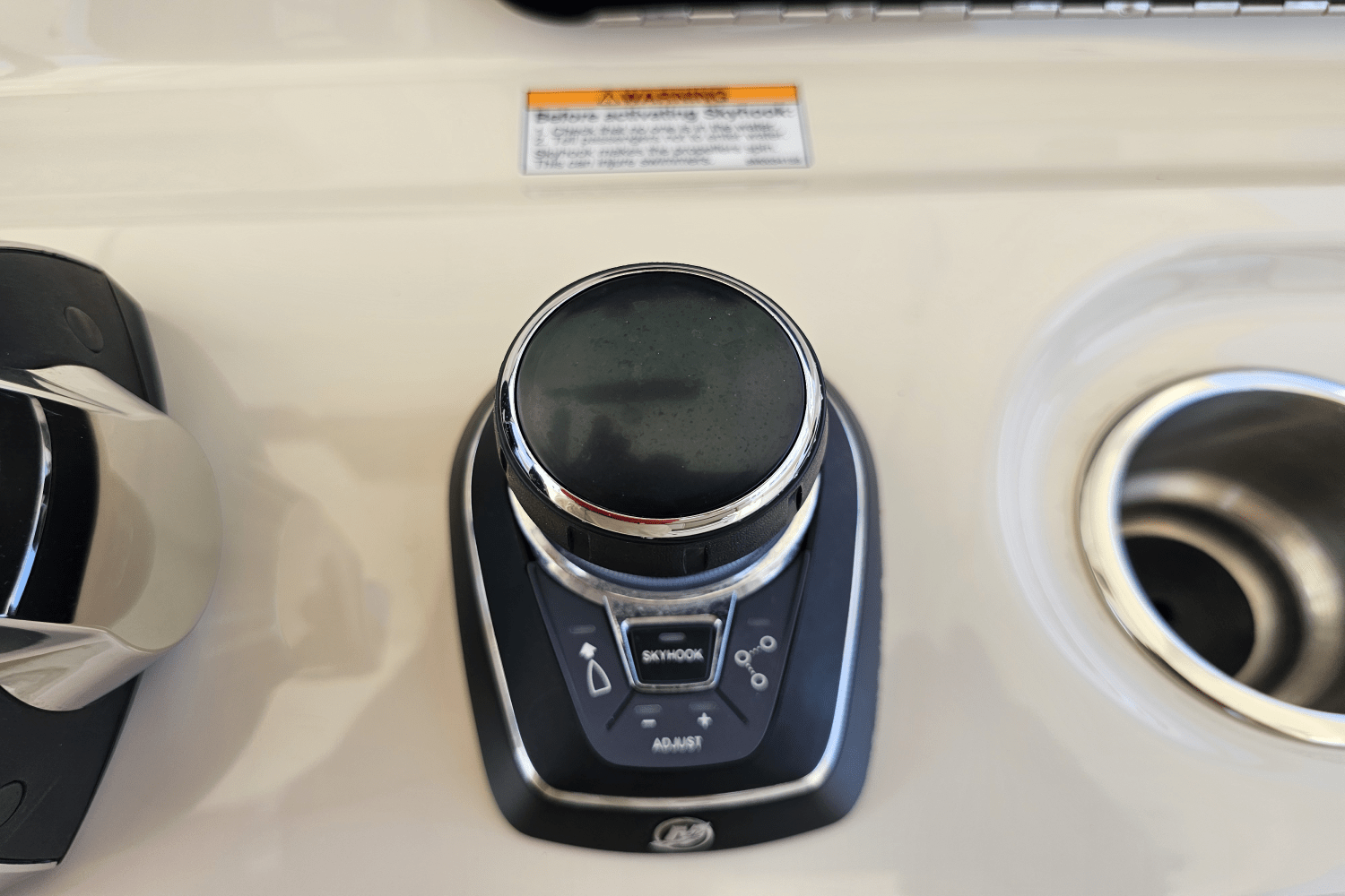 2021 Boston Whaler 330 OUTRAGE Image Thumbnail #43