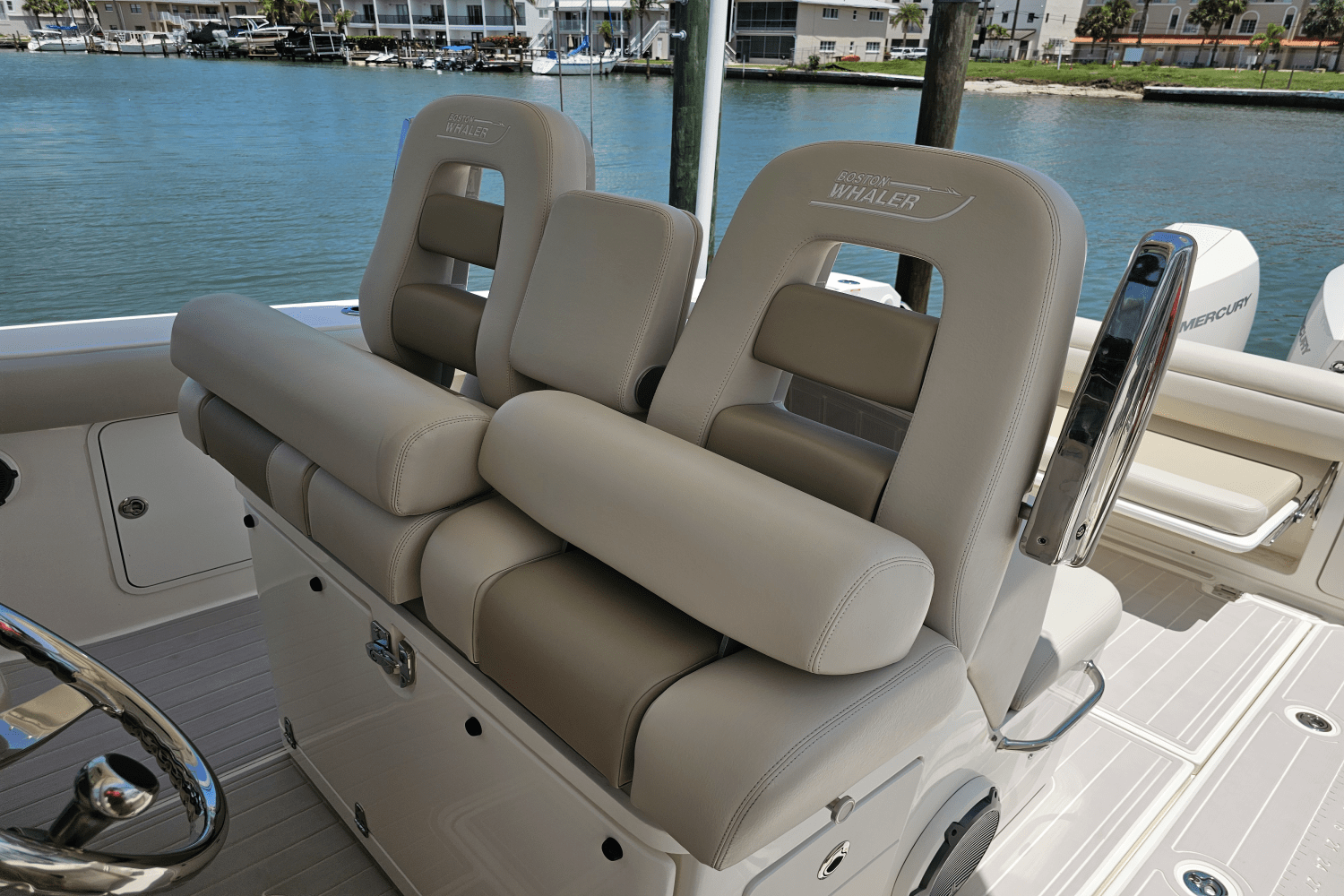 2021 Boston Whaler 330 OUTRAGE Image Thumbnail #28