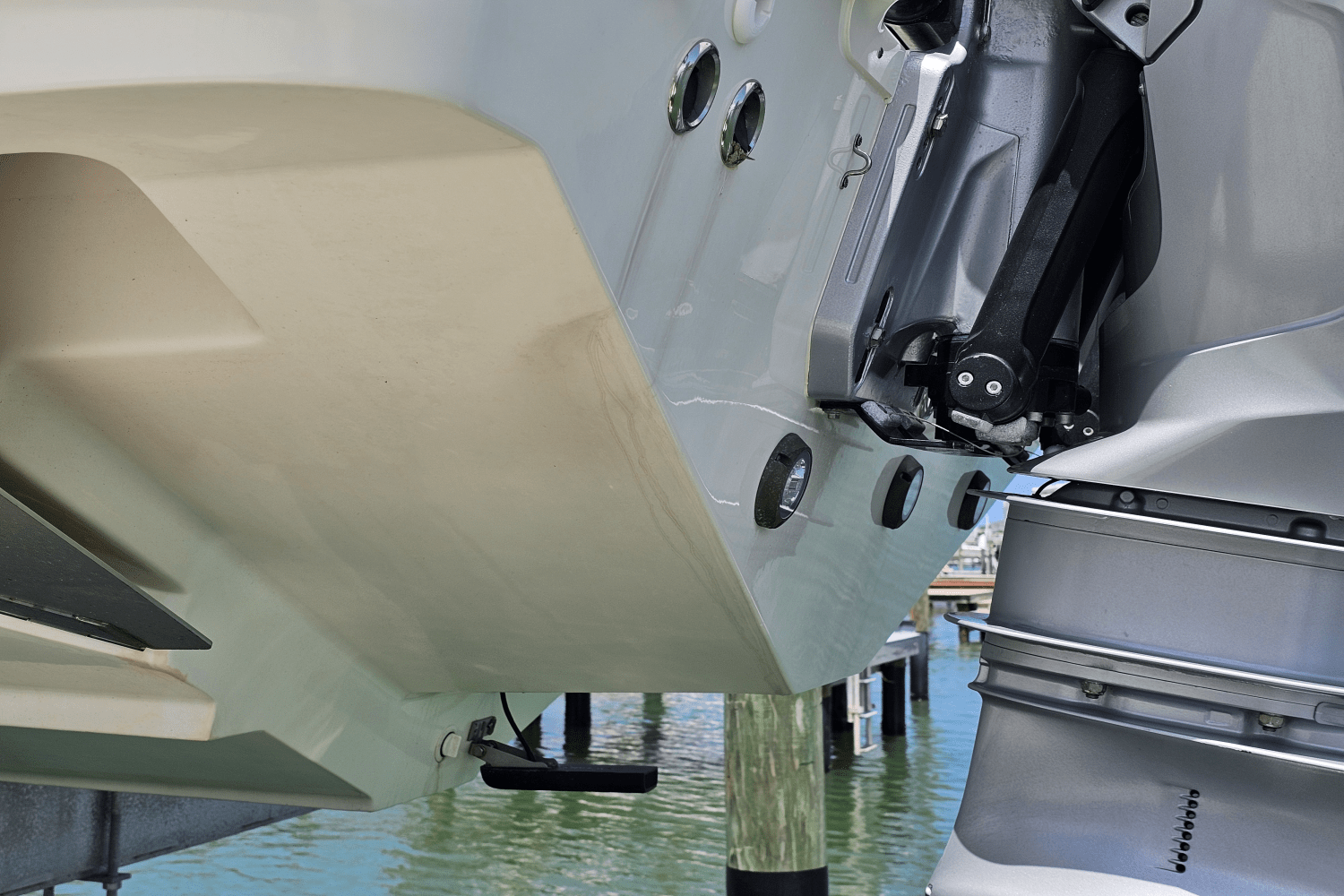 2021 Boston Whaler 330 OUTRAGE Image Thumbnail #88