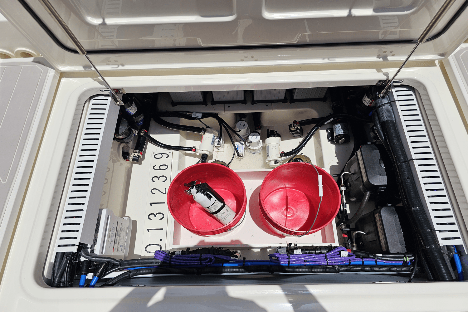 2021 Boston Whaler 330 OUTRAGE Image Thumbnail #77