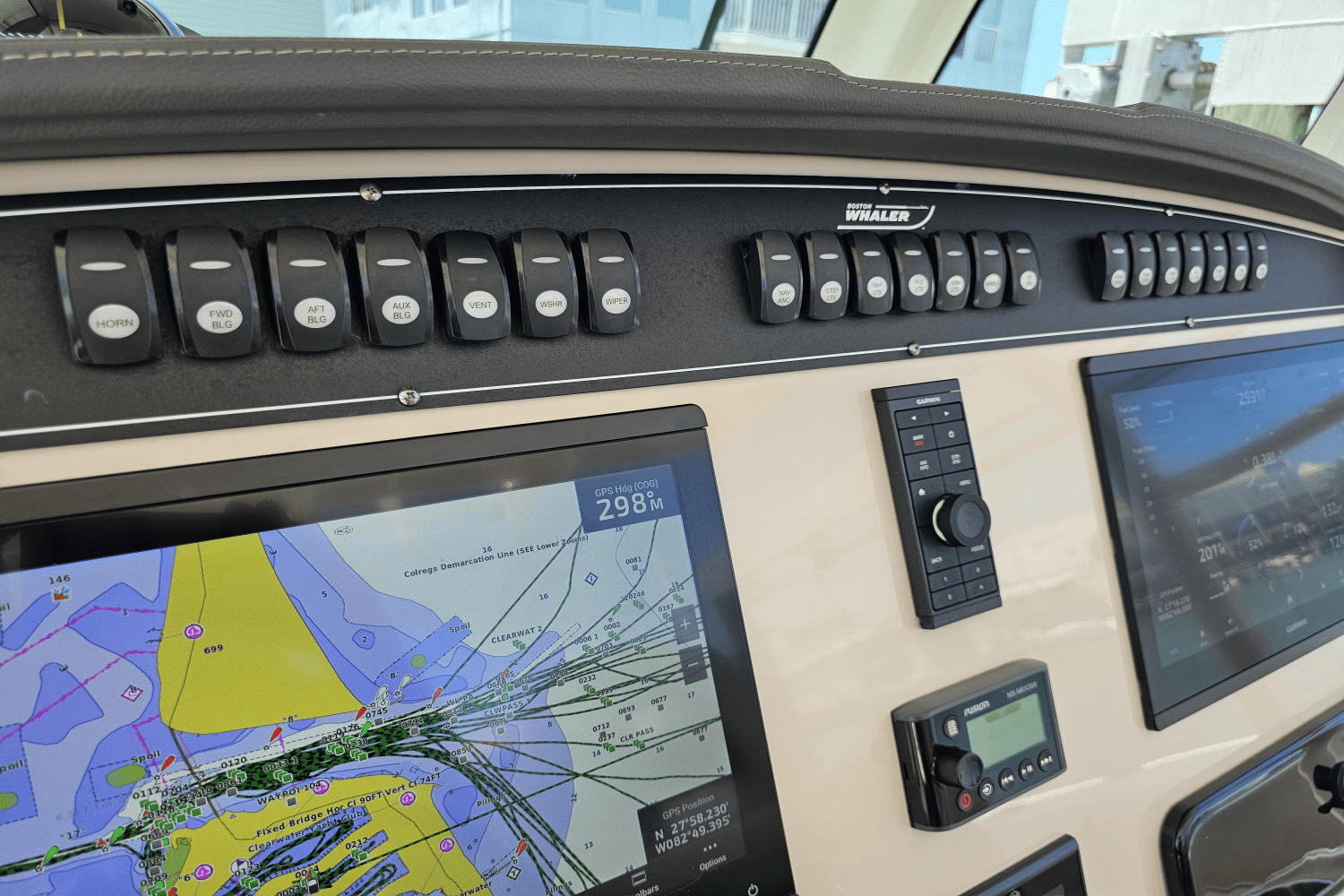 2021 Boston Whaler 330 OUTRAGE Image Thumbnail #45