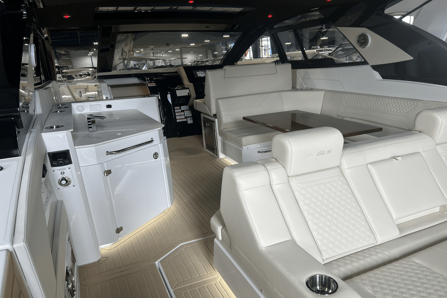 2026 Cruisers Yachts 42 GLS Outboard Image Thumbnail #3