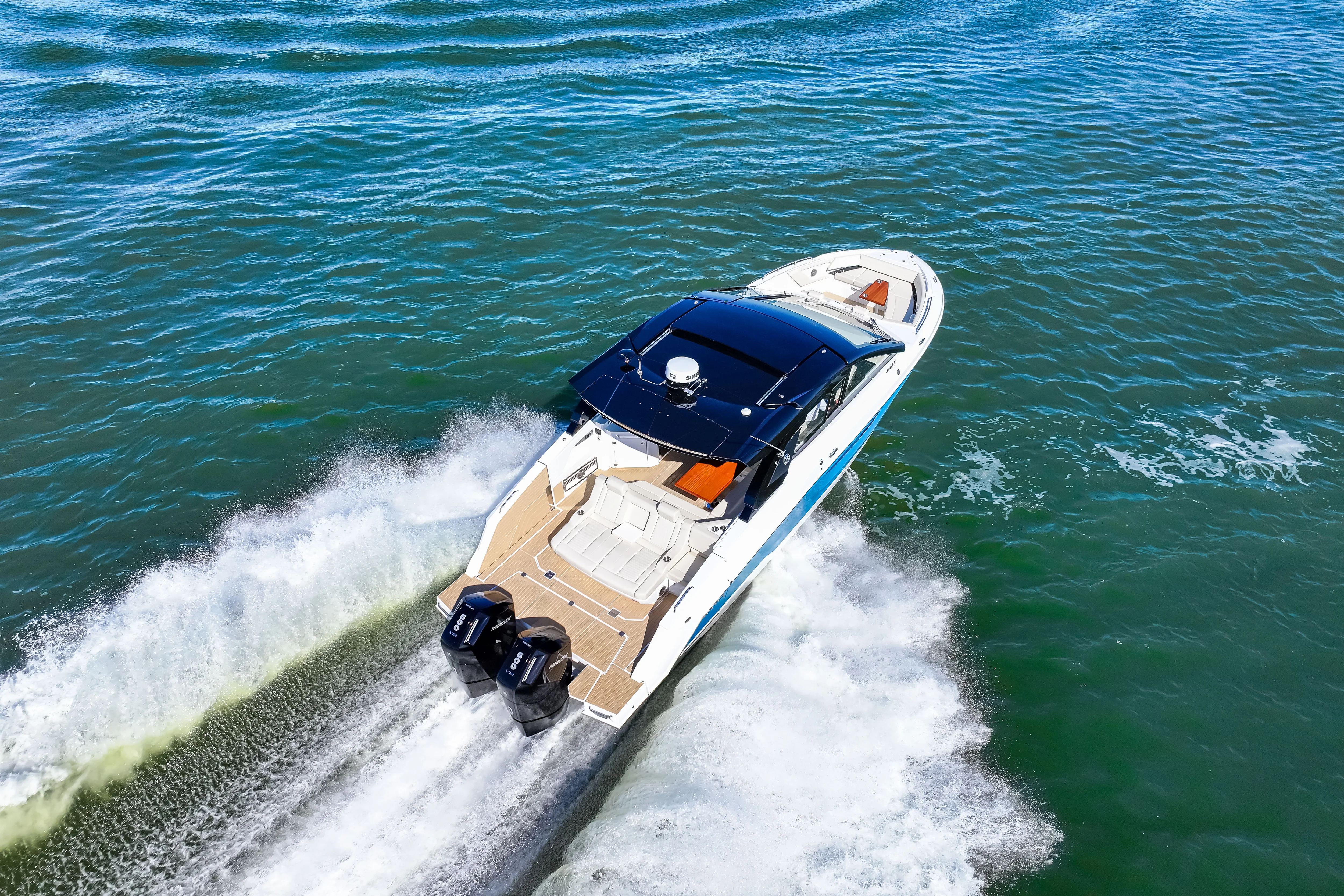 2026 Cruisers Yachts 42 GLS Outboard Image Thumbnail #56