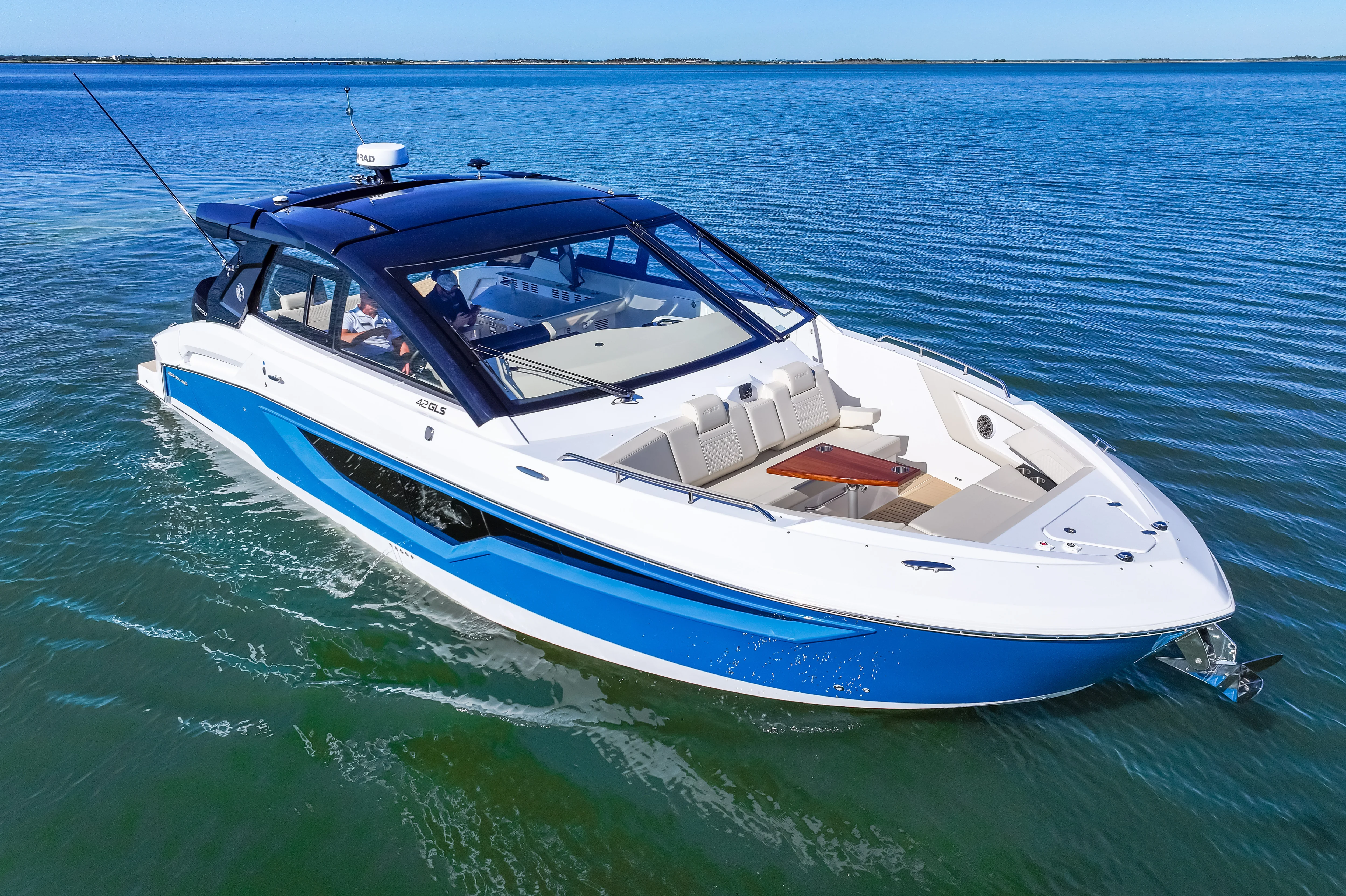 2026 Cruisers Yachts 42 GLS Outboard Image Thumbnail #4