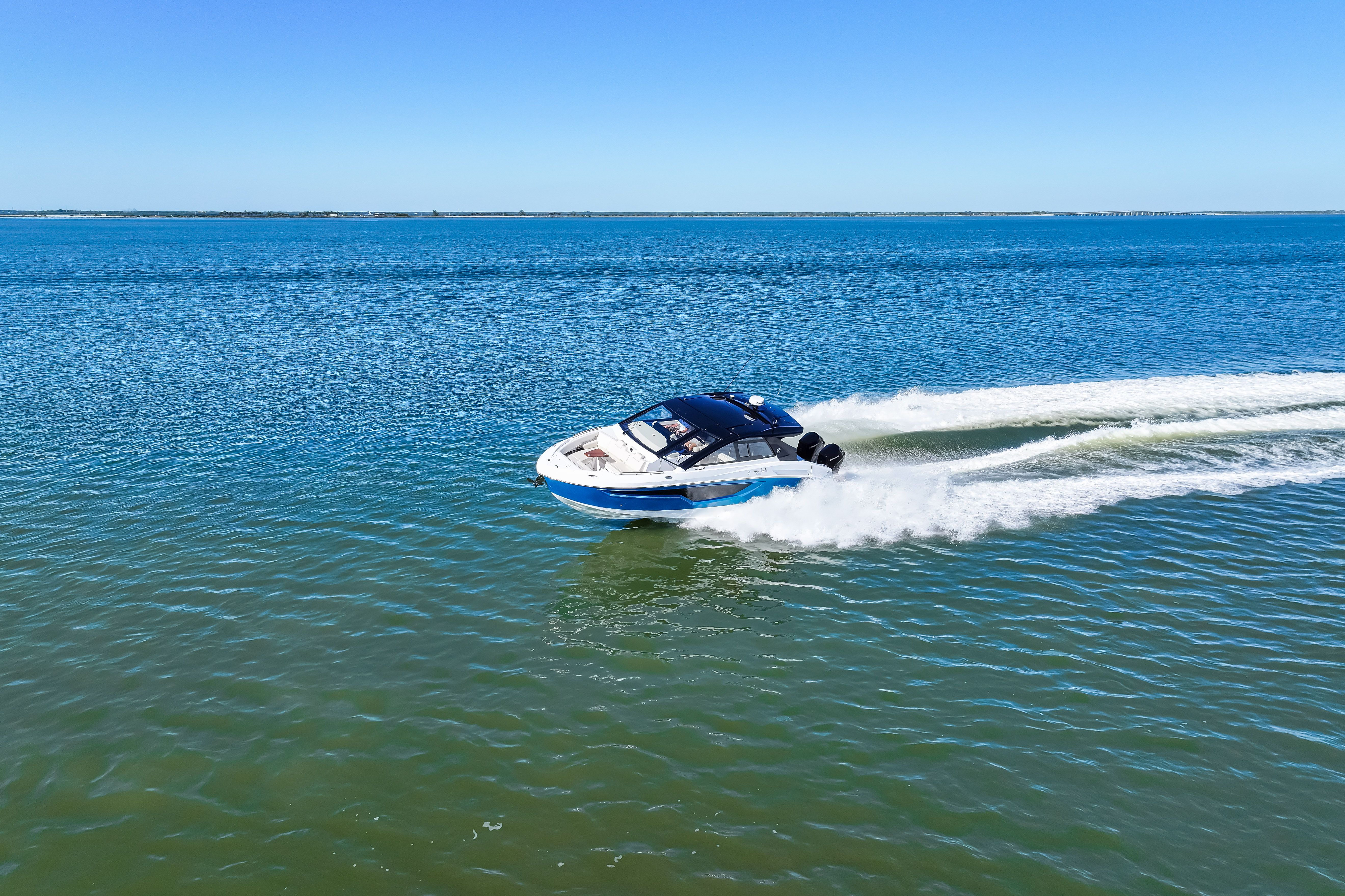 2026 Cruisers Yachts 42 GLS Outboard Image Thumbnail #58