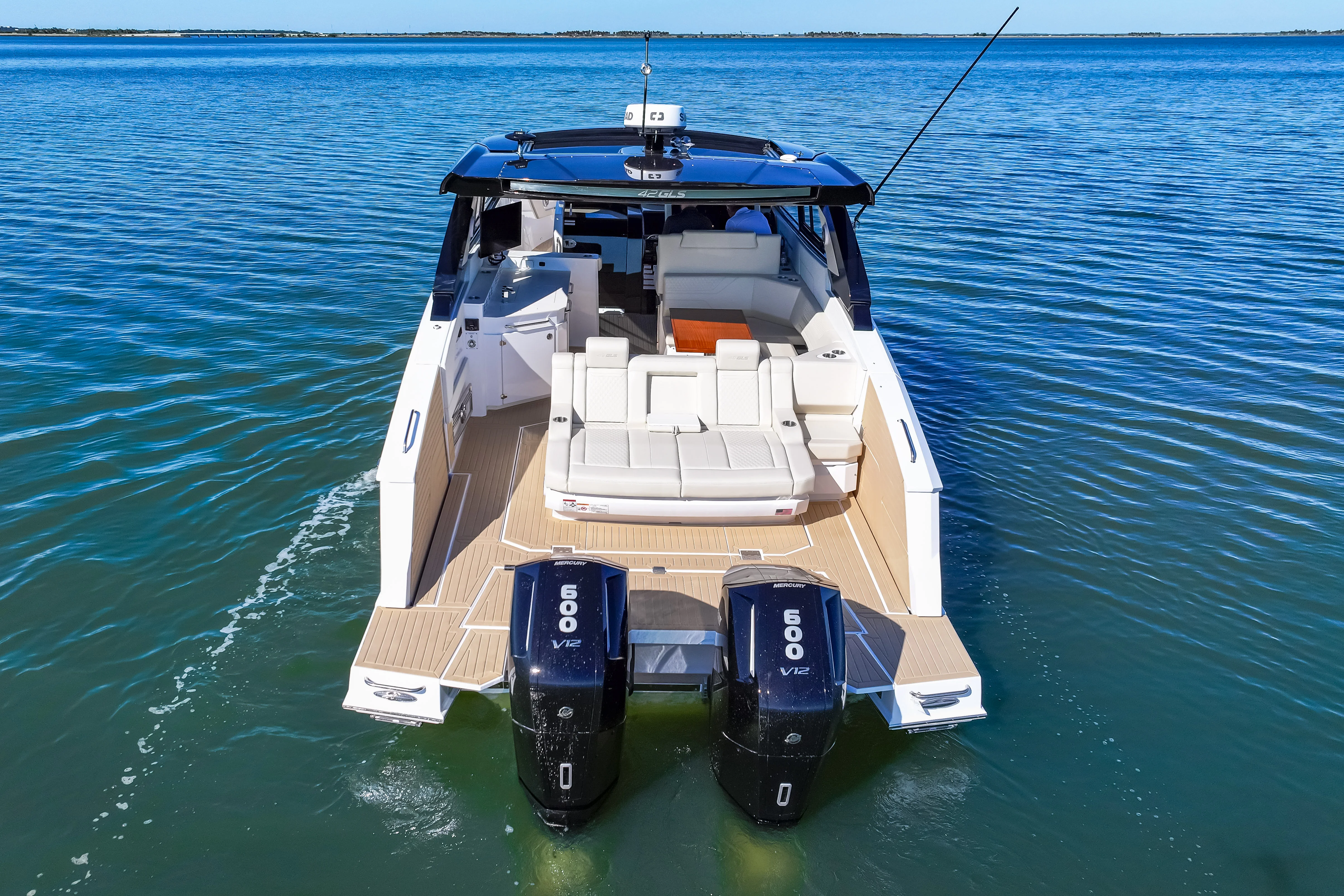 2026 Cruisers Yachts 42 GLS Outboard Image Thumbnail #13