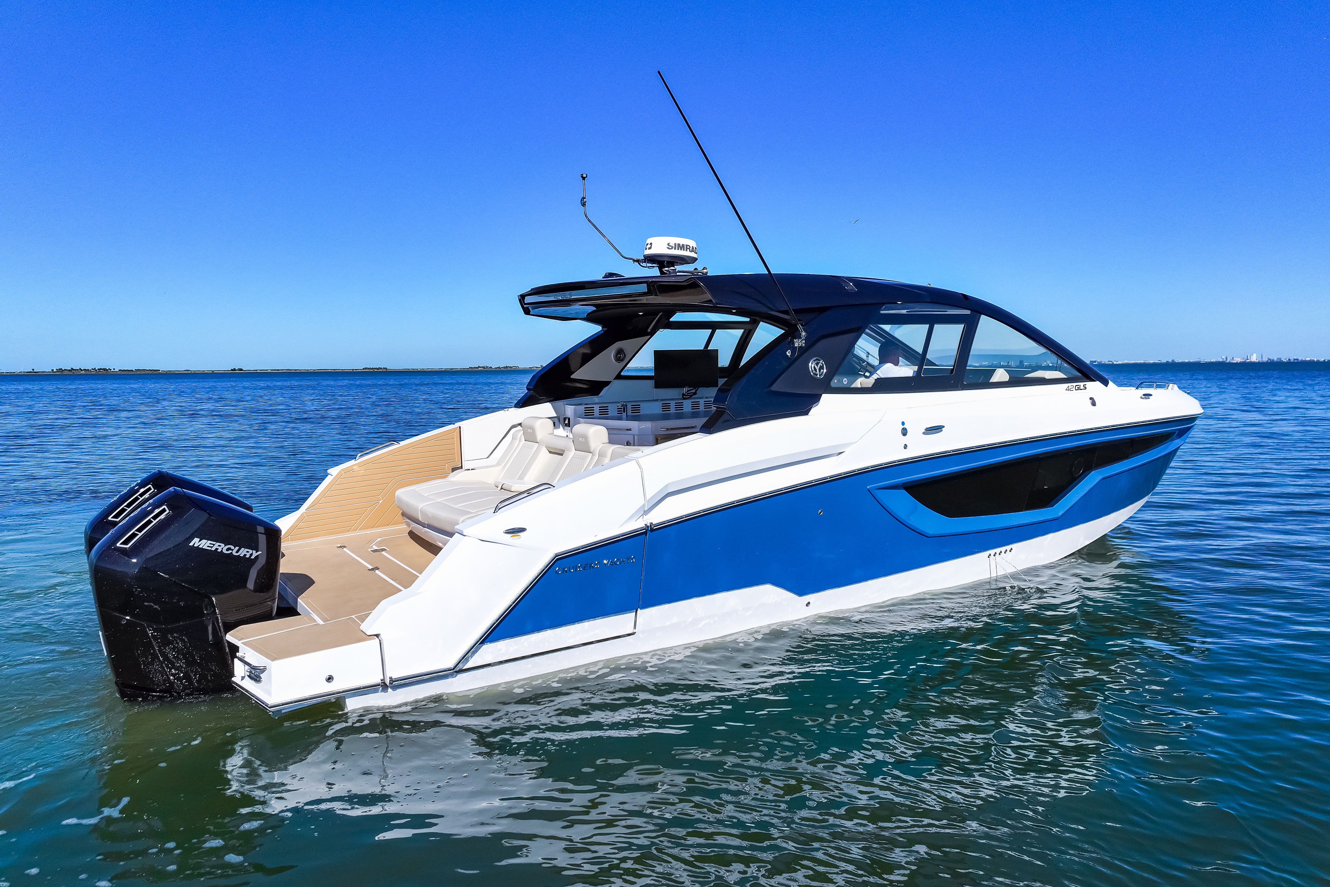 2026 Cruisers Yachts 42 GLS Outboard Image Thumbnail #11