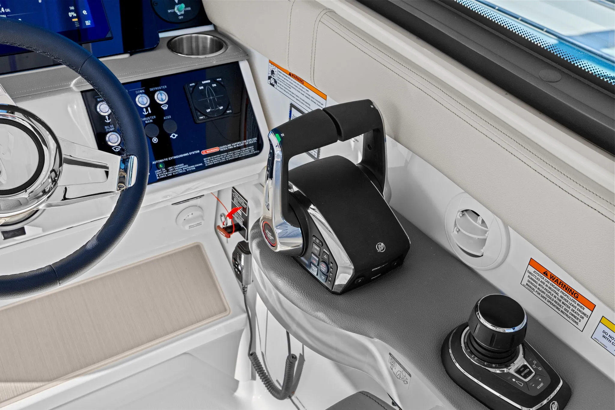 2026 Sea Ray Sundancer 320 Outboard Image Thumbnail #22