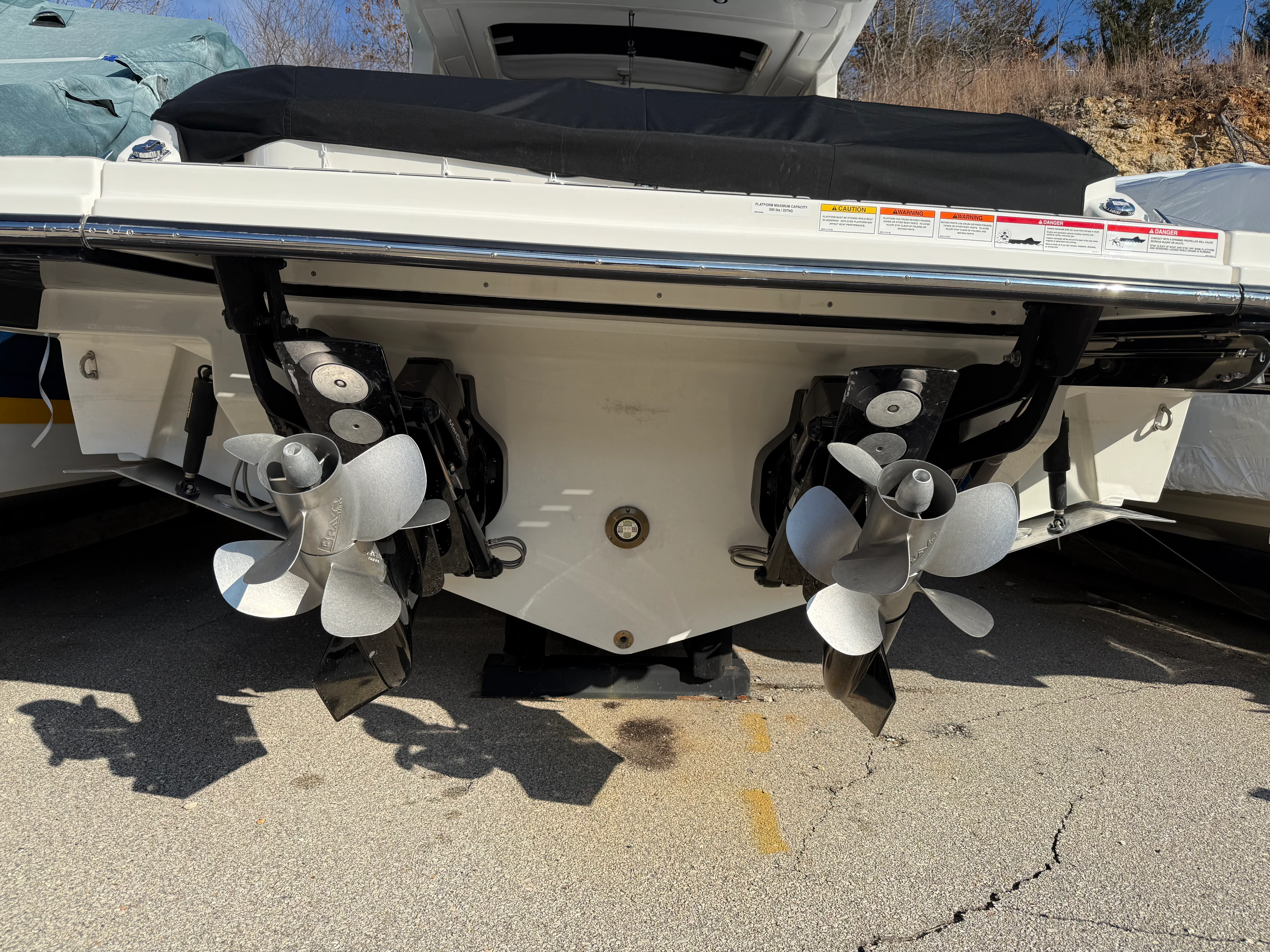 2026 Sea Ray SLX 350 Image Thumbnail #8