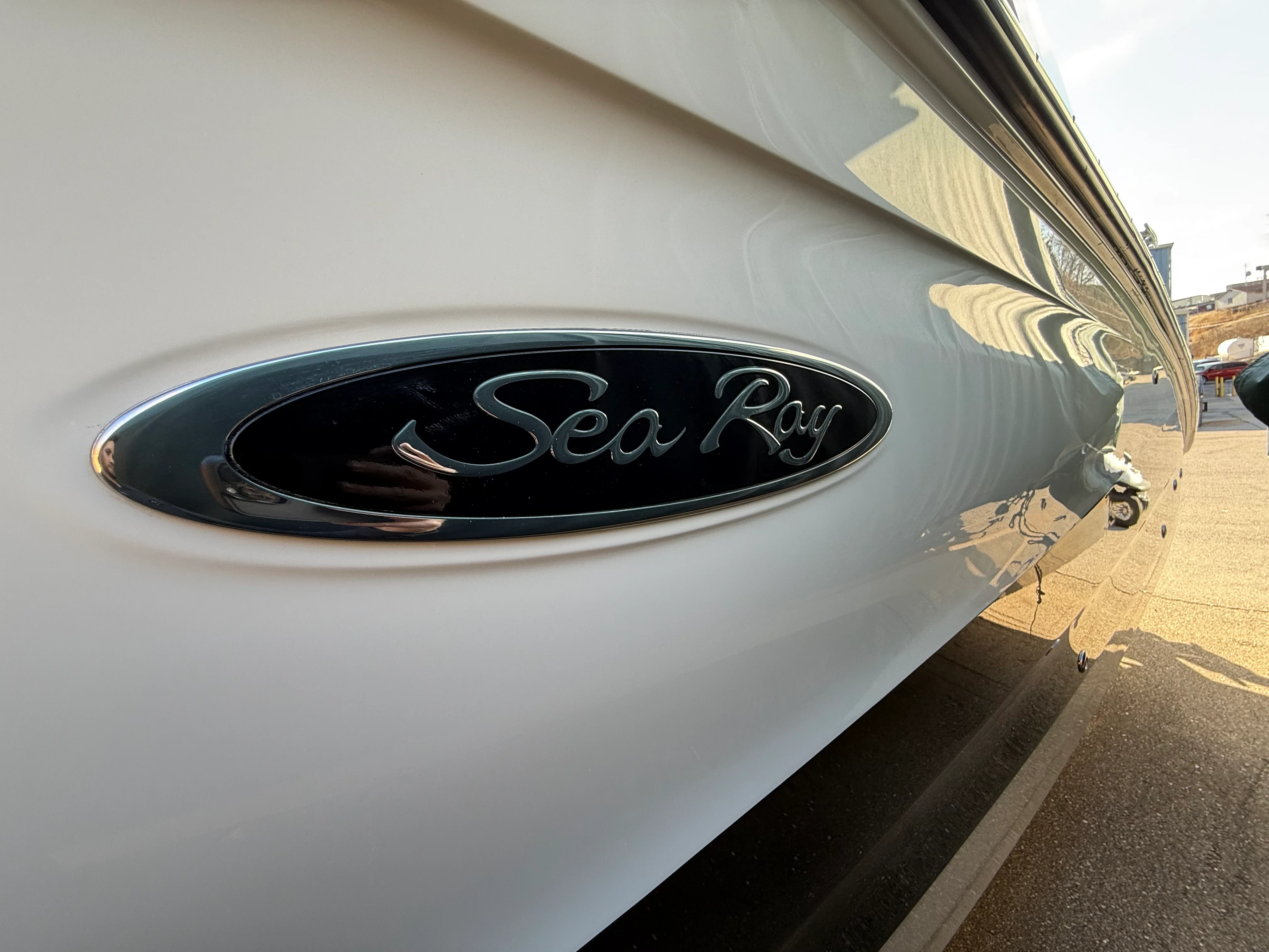 2026 Sea Ray SLX 350 Image Thumbnail #6