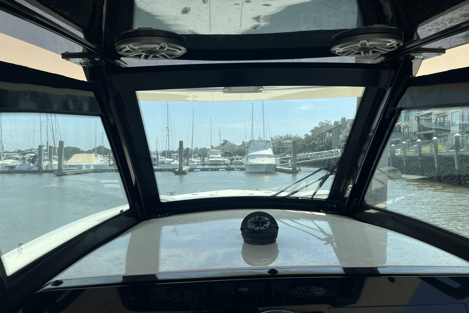 2022 Scout 305 LXF Image Thumbnail #15