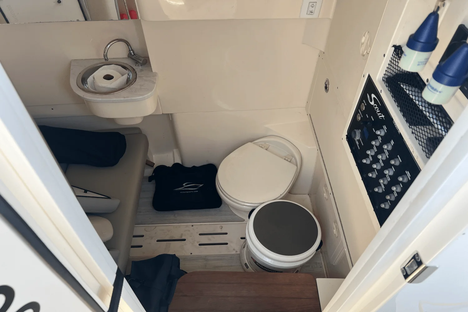 2022 Scout 305 LXF Image Thumbnail #28