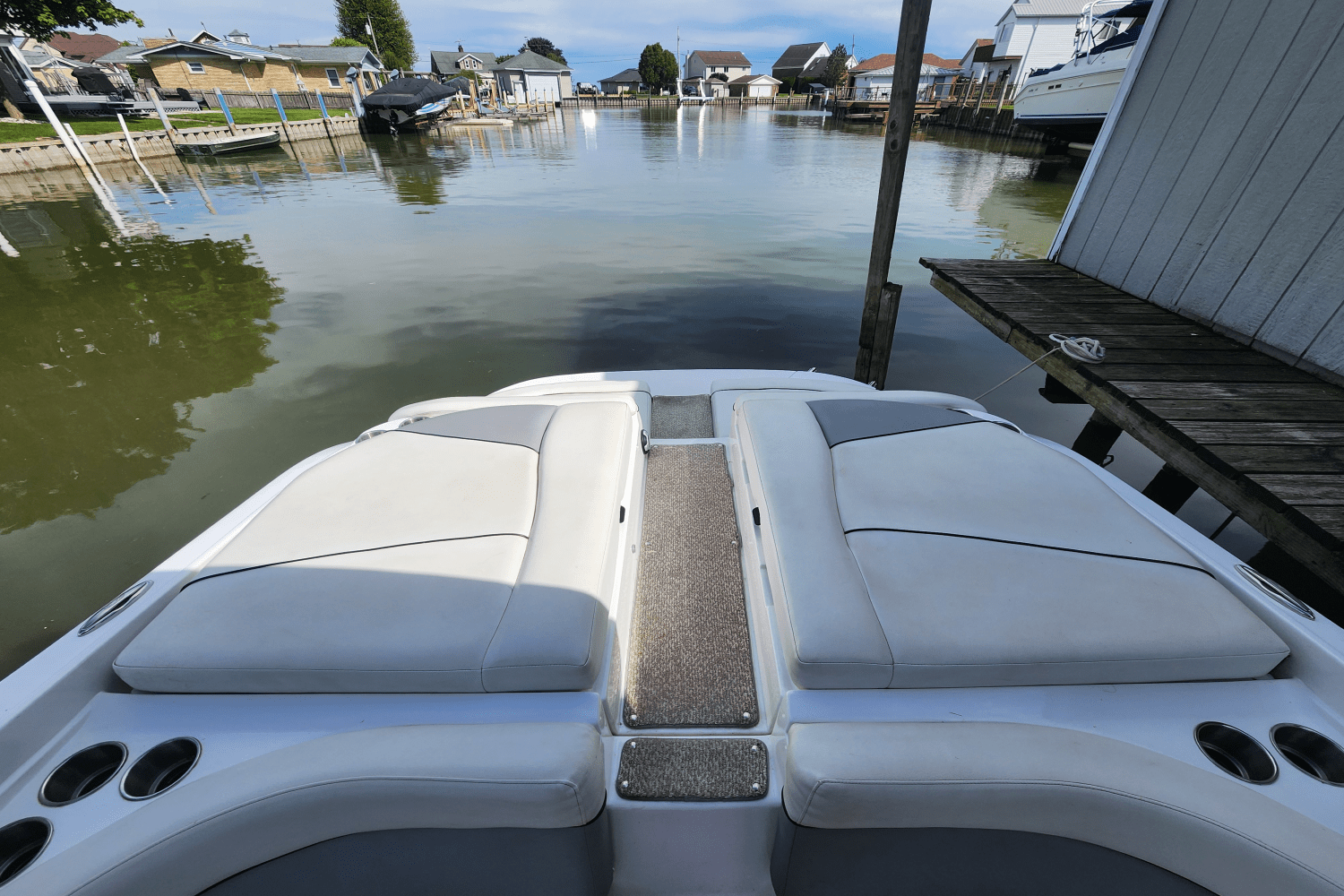 2013 Rinker 276 CC Image Thumbnail #7