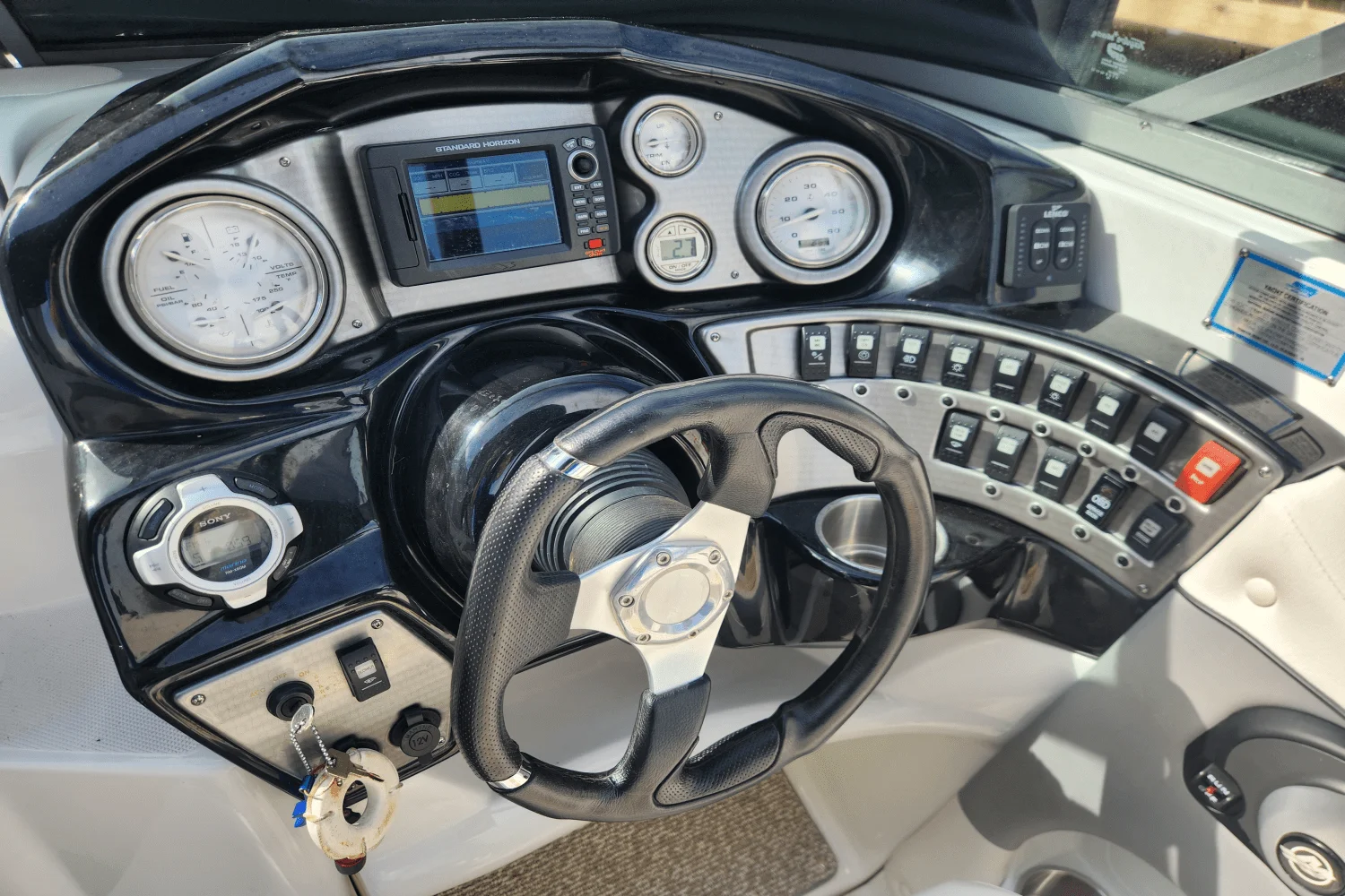 2013 Rinker 276 CC Image Thumbnail #18