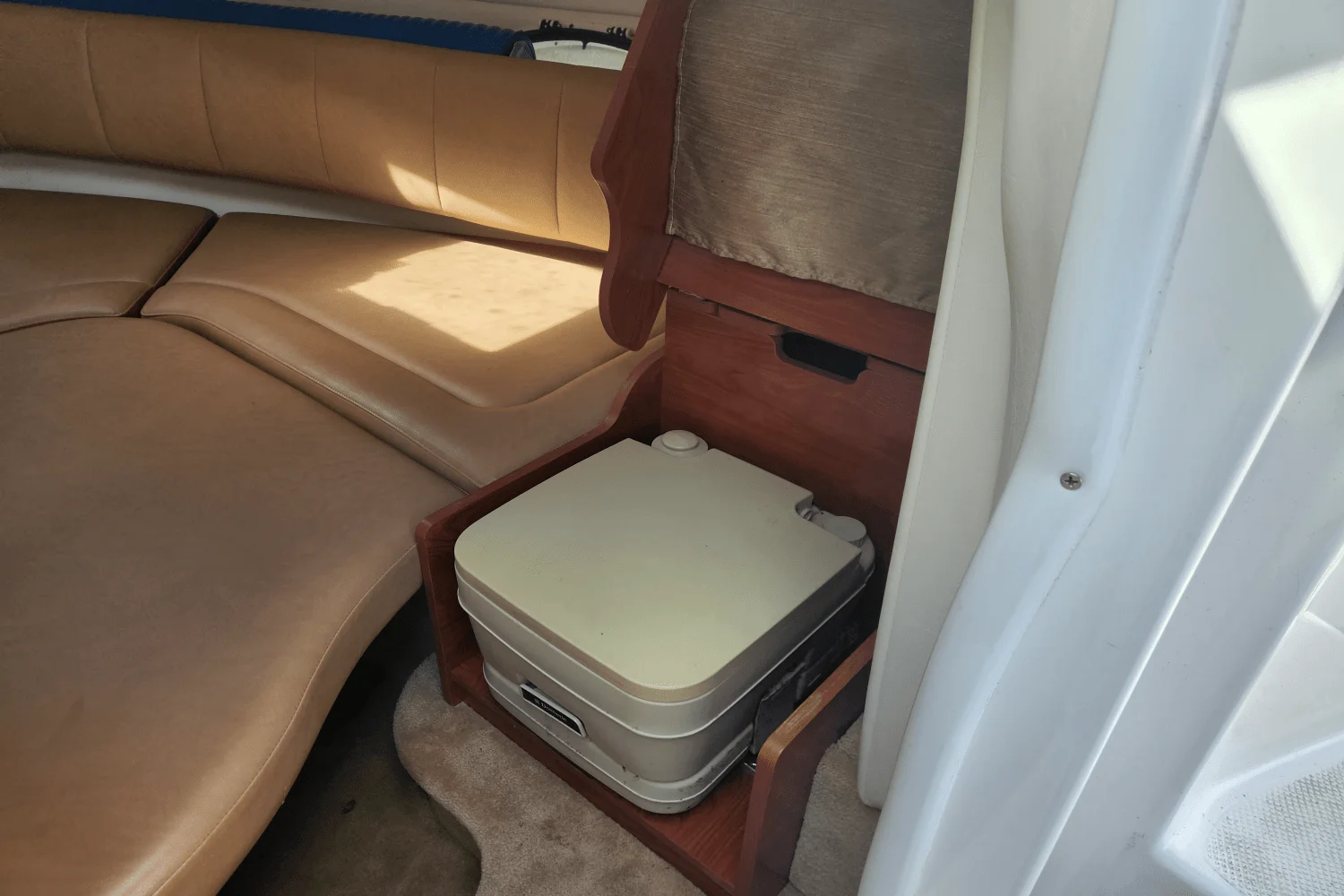 2013 Rinker 276 CC Image Thumbnail #22