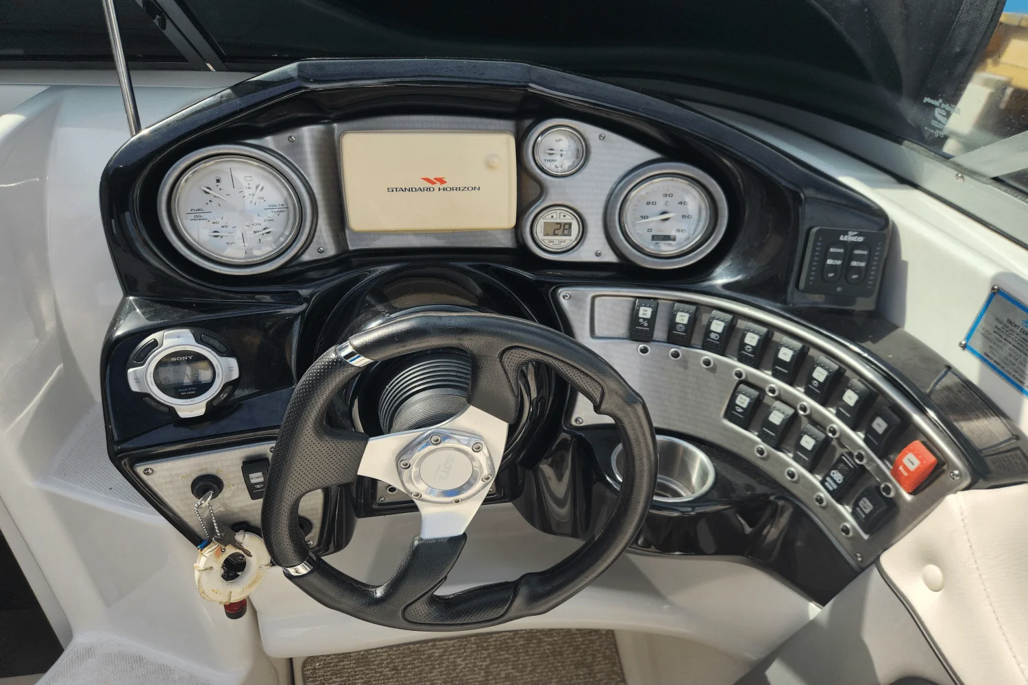 2013 Rinker 276 CC Image Thumbnail #20