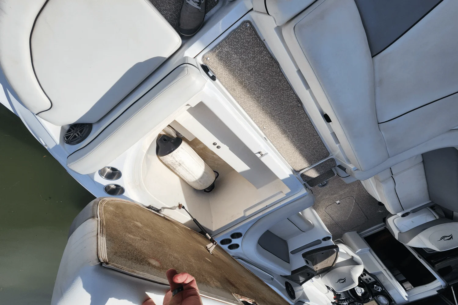 2013 Rinker 276 CC Image Thumbnail #9