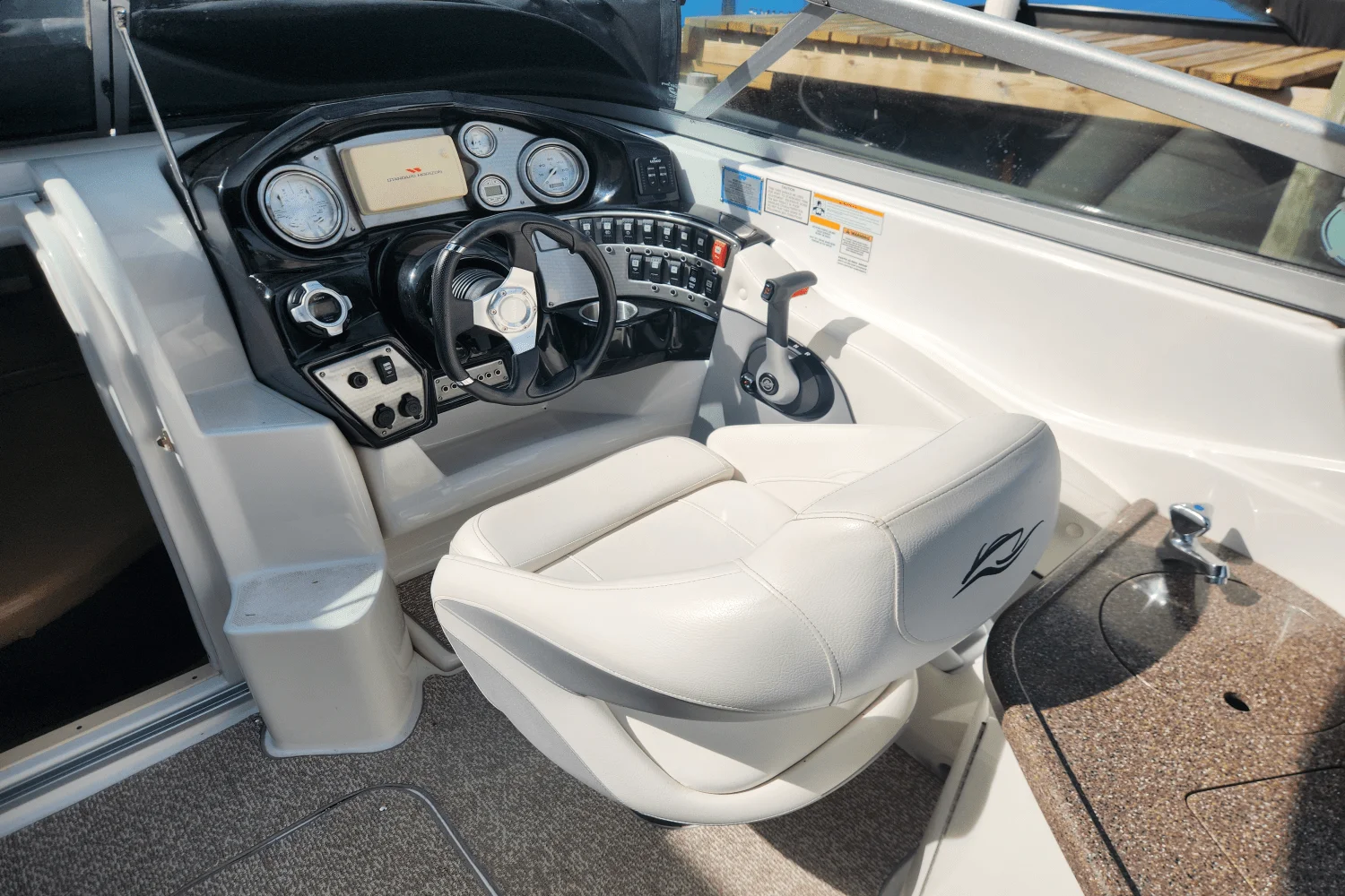 2013 Rinker 276 CC Image Thumbnail #16