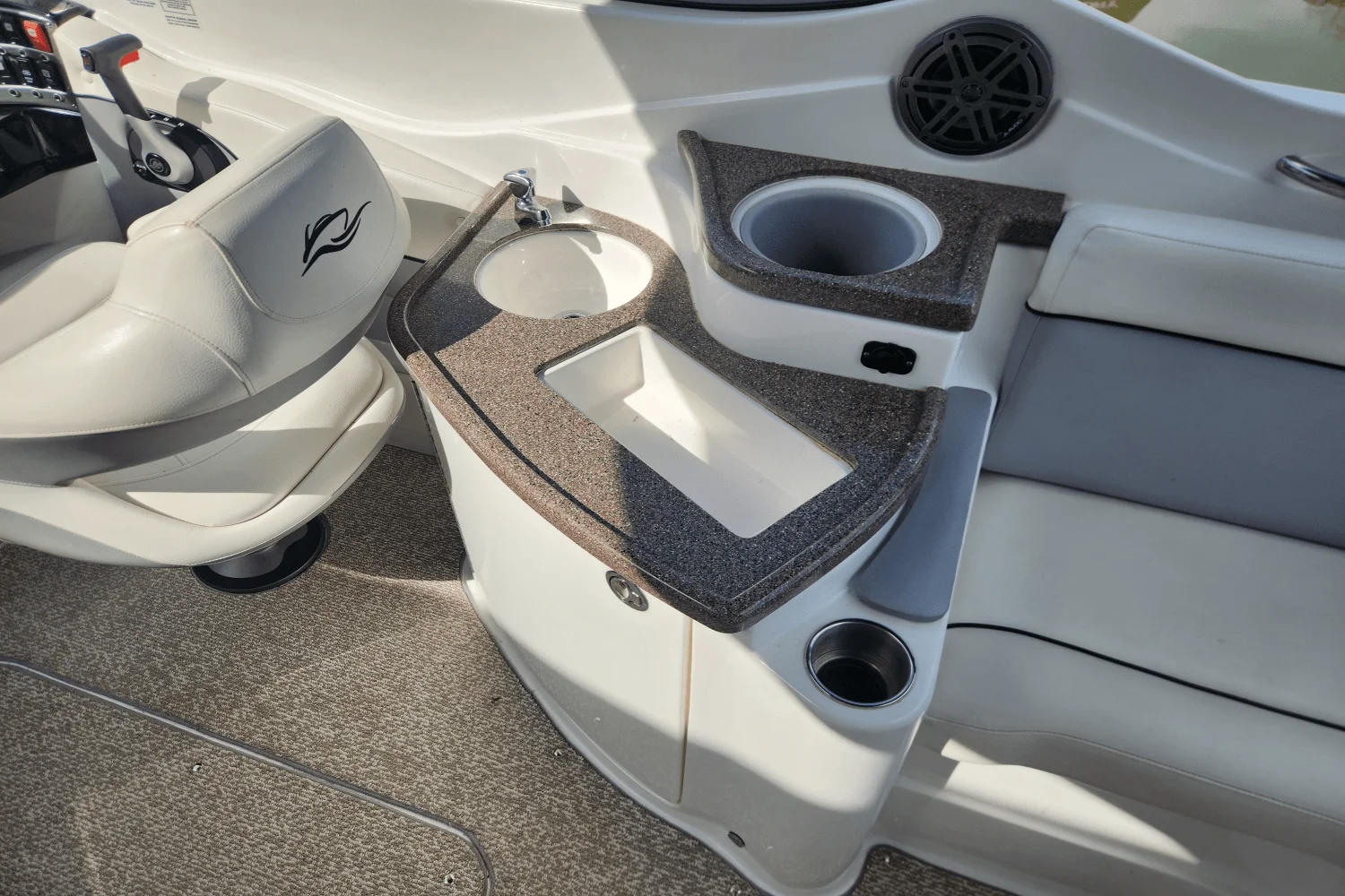 2013 Rinker 276 CC Image Thumbnail #15