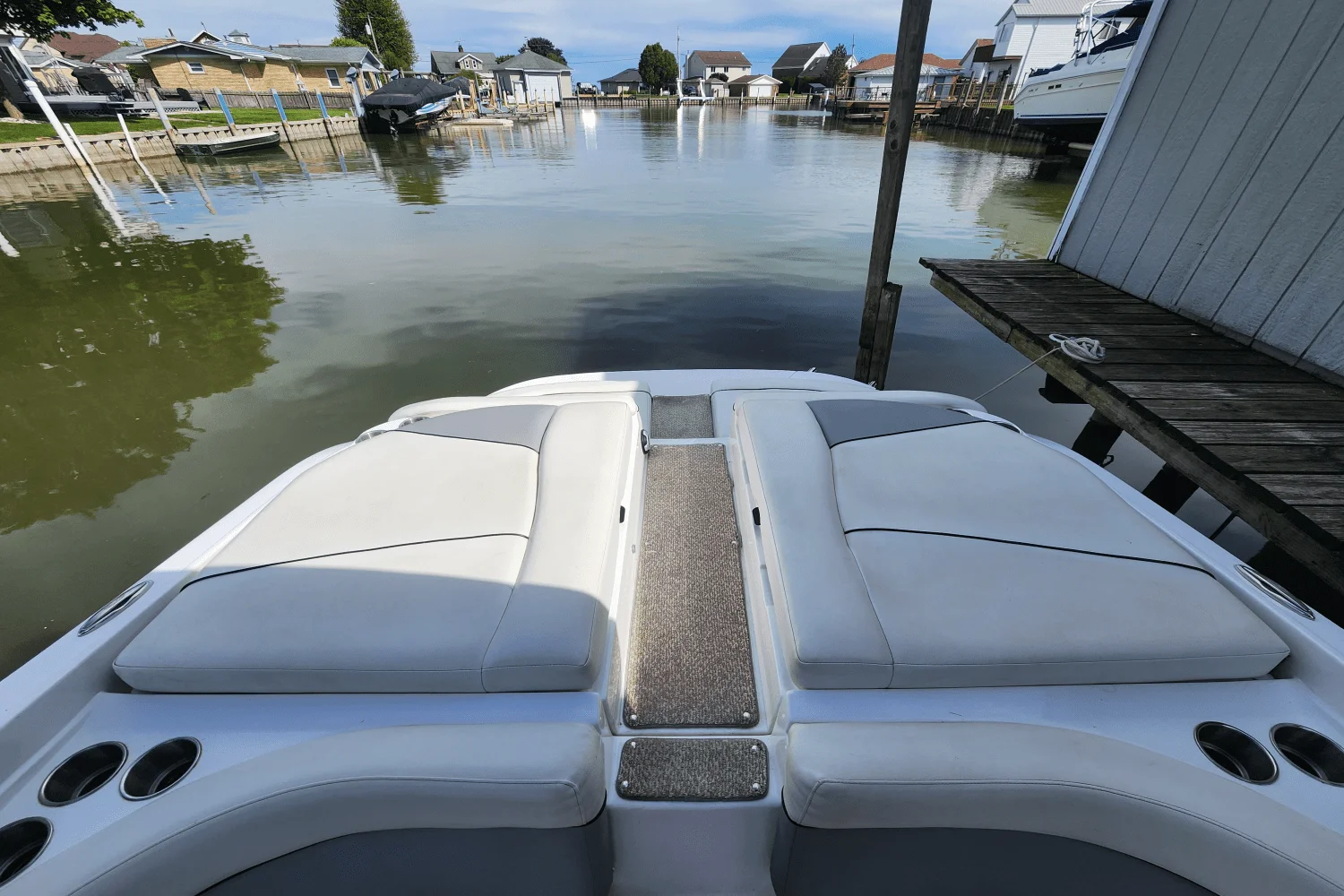 2013 Rinker 276 CC Image Thumbnail #7