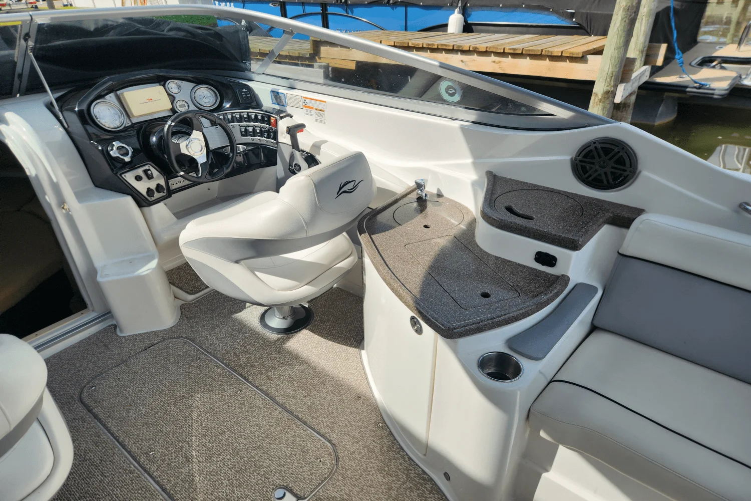 2013 Rinker 276 CC Image Thumbnail #13