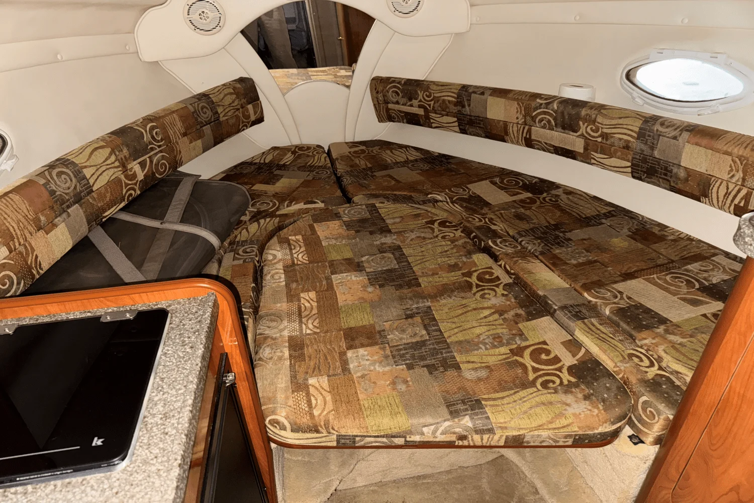 2004 Rinker 250 FIESTA VEE Image Thumbnail #8