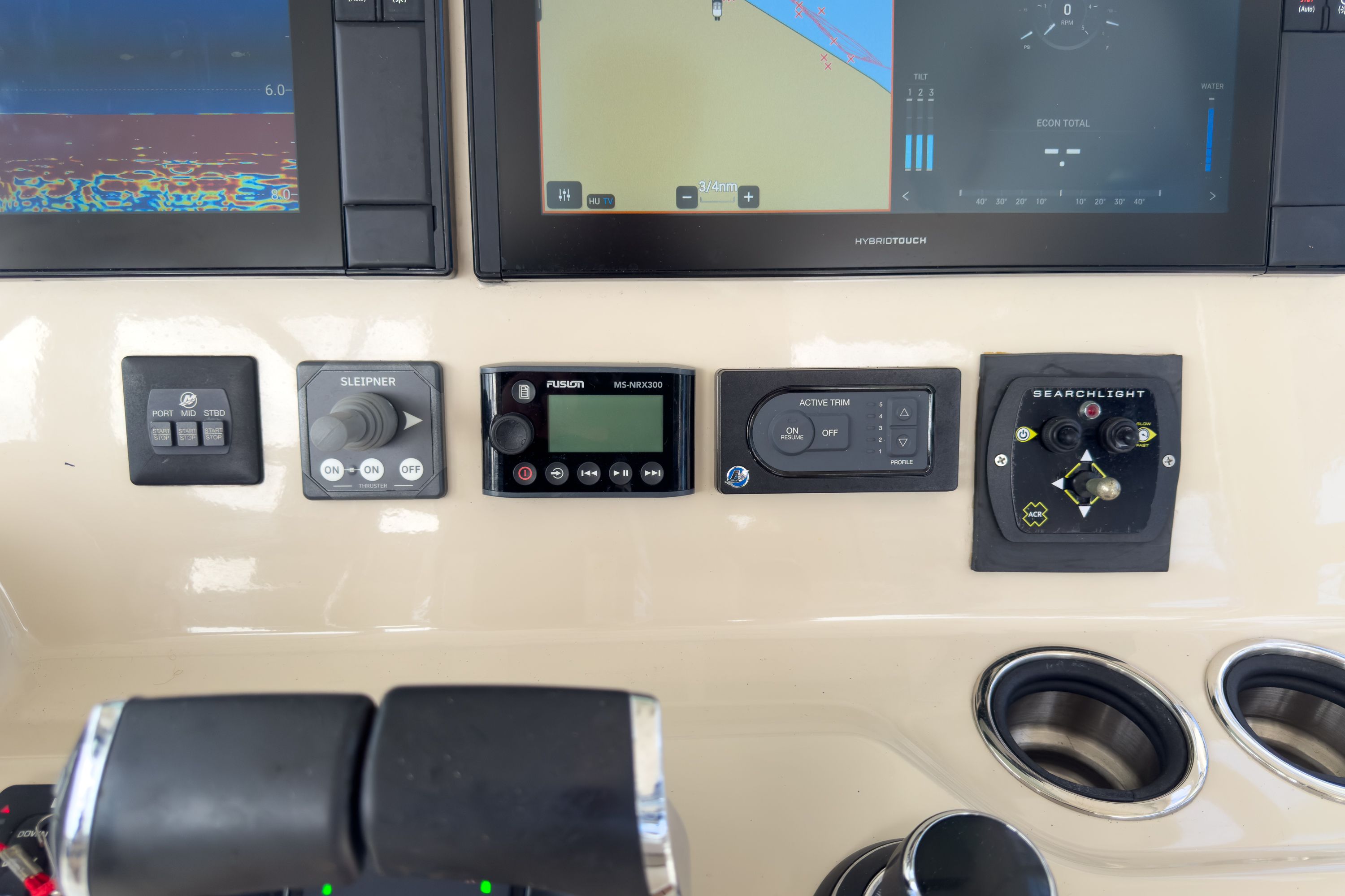 2019 Boston Whaler 380 Outrage Image Thumbnail #16