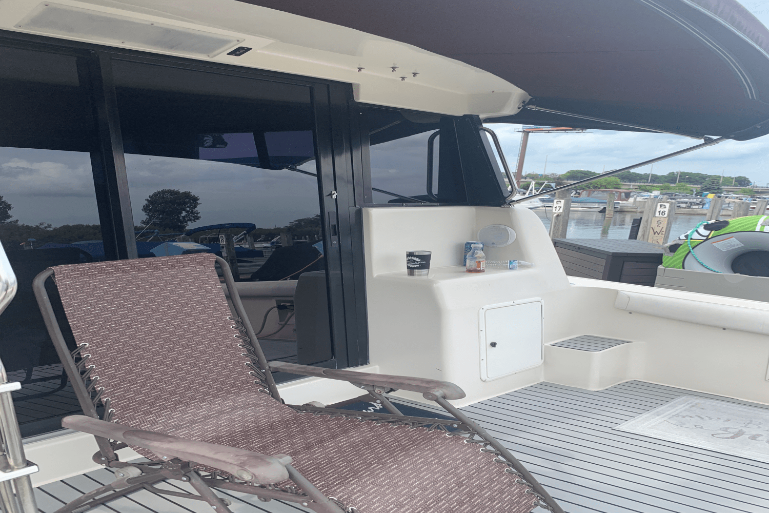 1990 Silverton 36 FLYBRIDGE Image Thumbnail #8