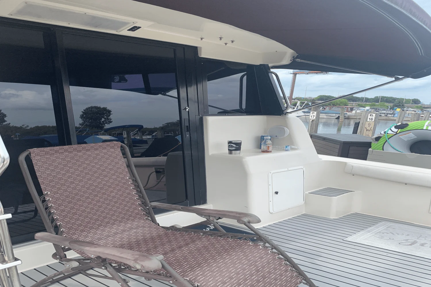 1990 Silverton 36 FLYBRIDGE Image Thumbnail #8