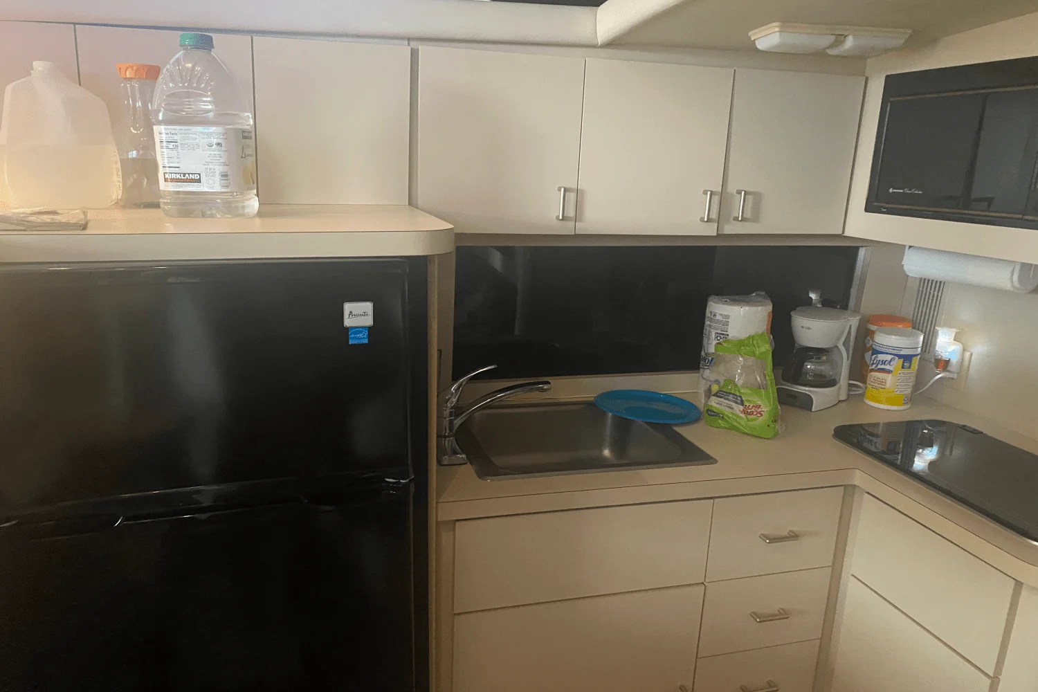 1990 Silverton 36 FLYBRIDGE Image Thumbnail #5