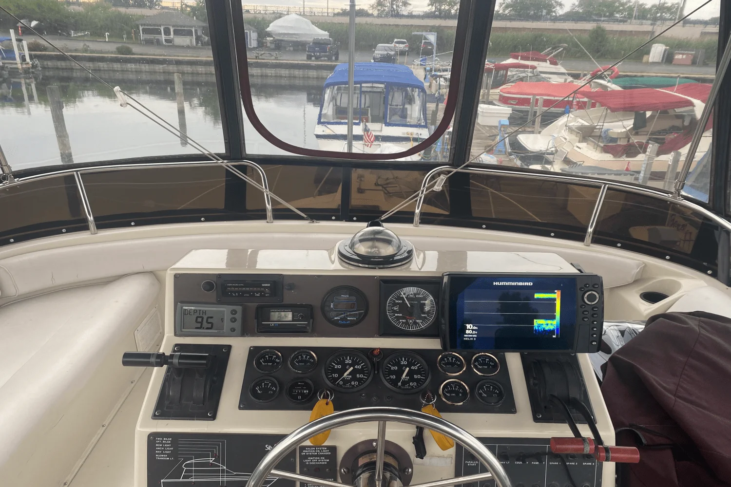 1990 Silverton 36 FLYBRIDGE Image Thumbnail #4