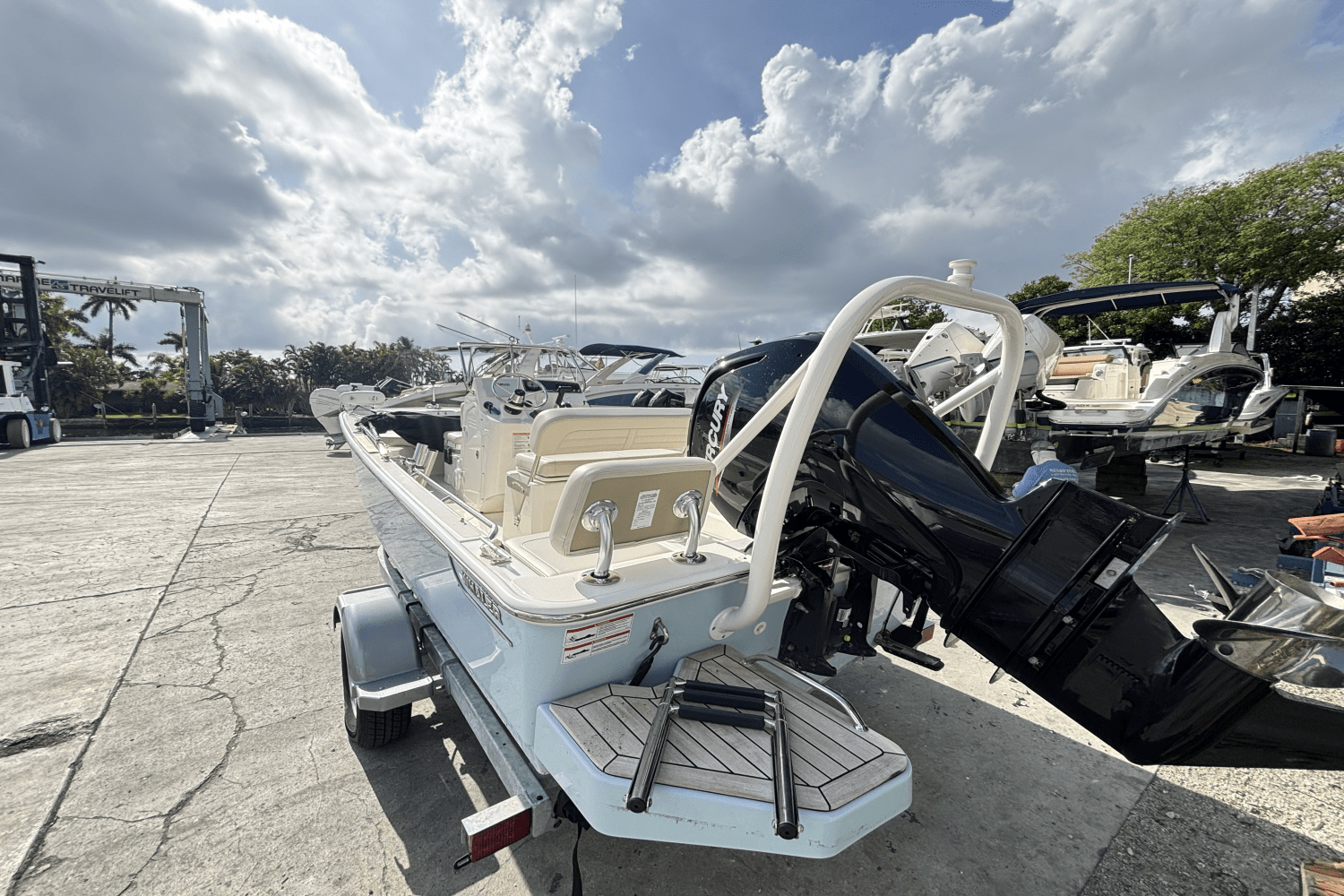 2025 Boston Whaler 170 Montauk Image Thumbnail #5