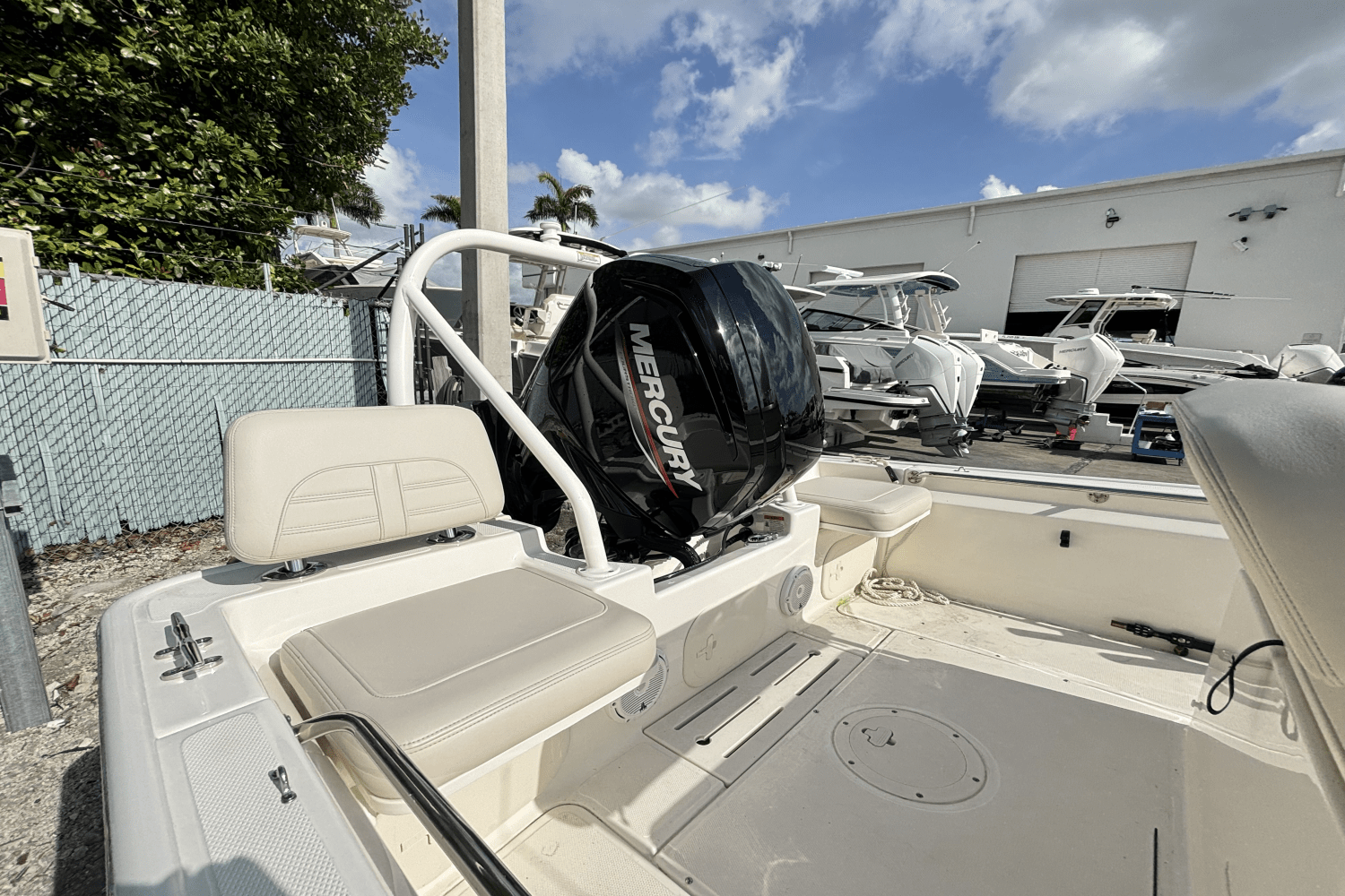 2025 Boston Whaler 170 Montauk Image Thumbnail #1