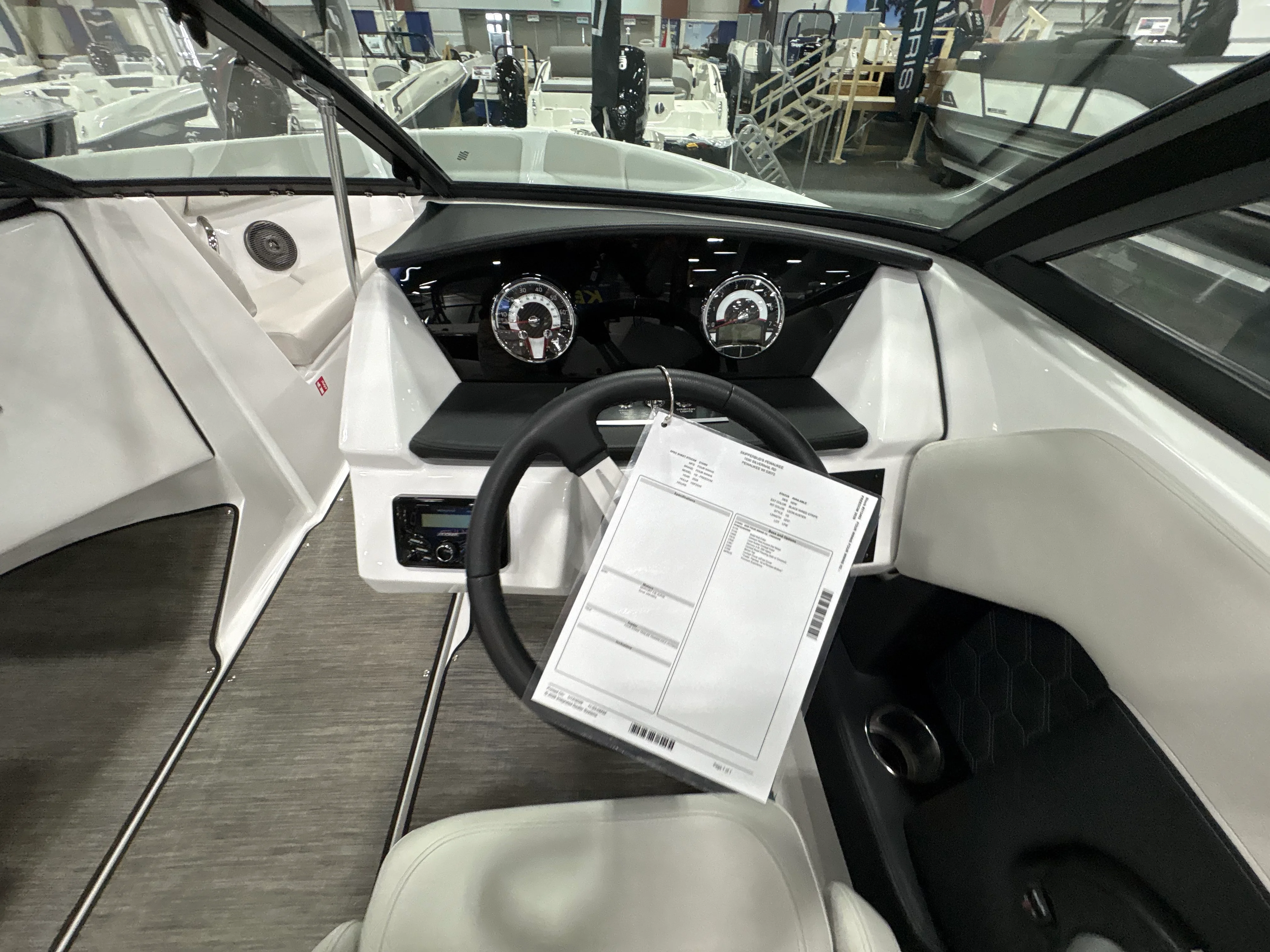 2026 Four Winns H2 - FREEDOM Image Thumbnail #25