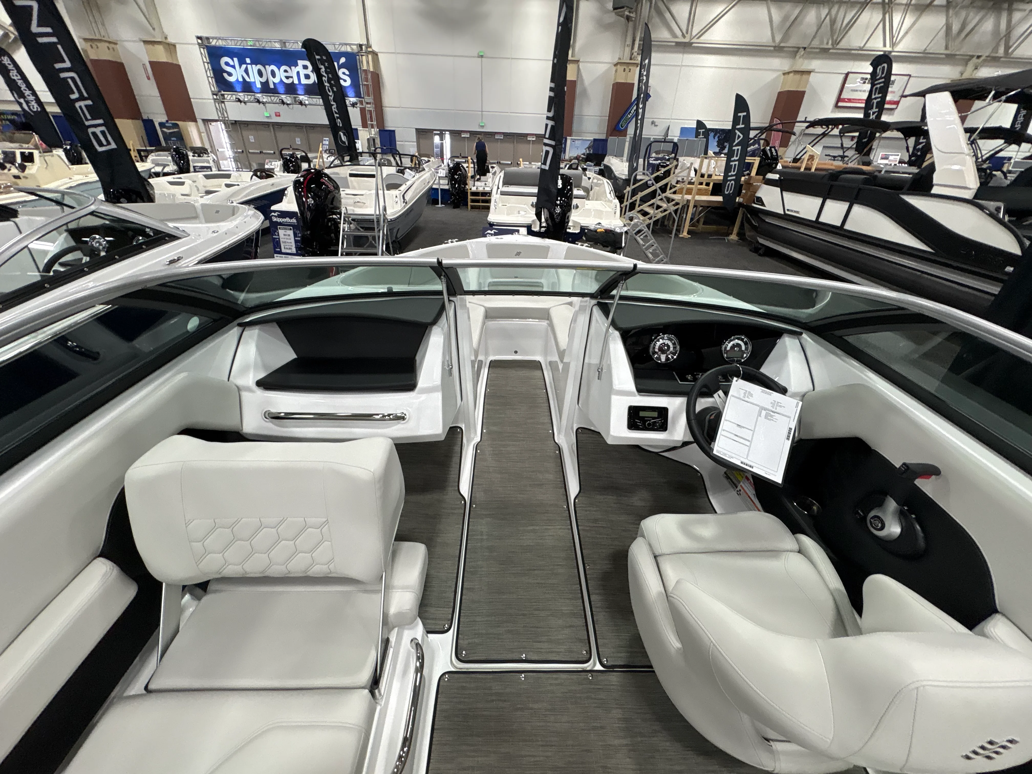 2026 Four Winns H2 - FREEDOM Image Thumbnail #31