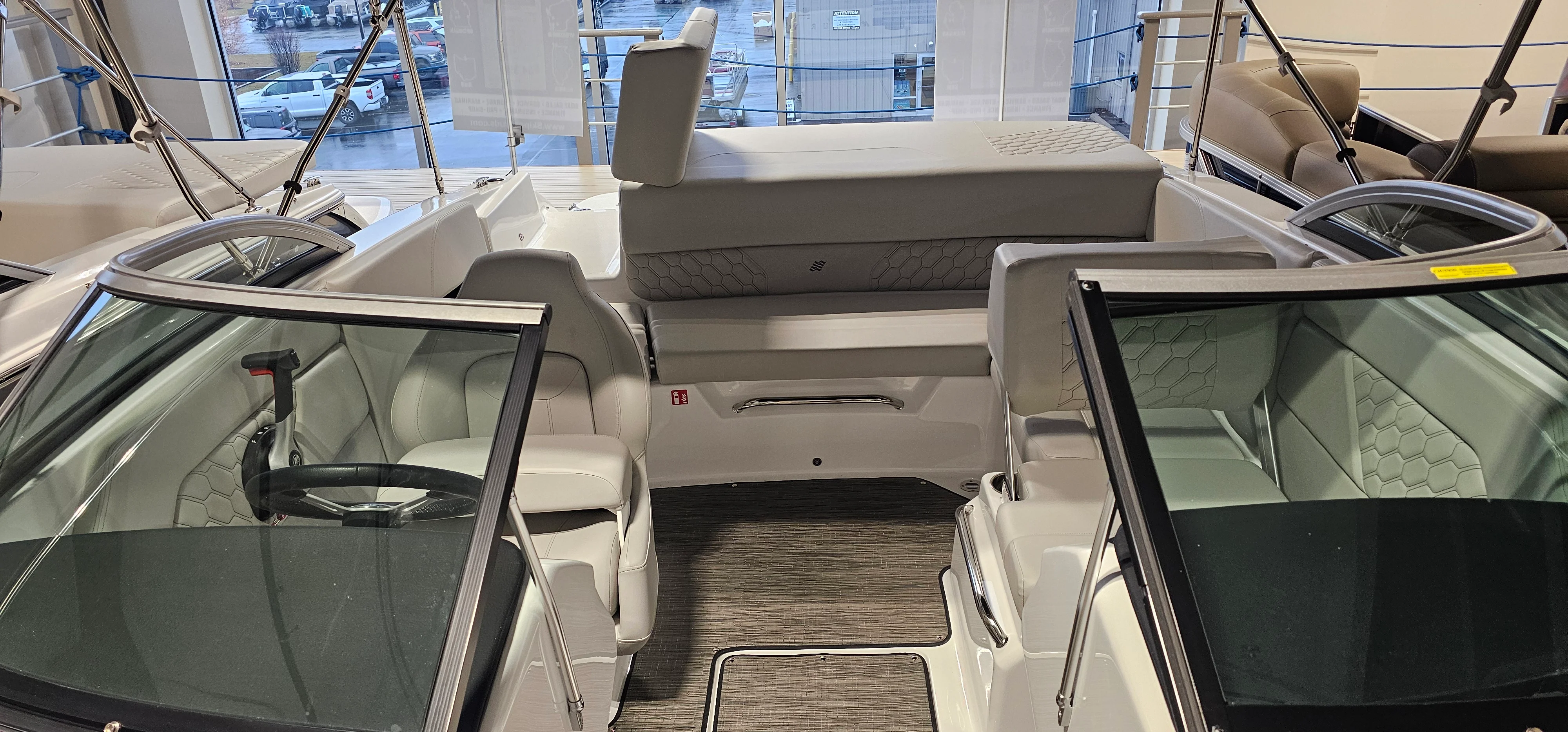 2026 Four Winns H1 - FREEDOM Image Thumbnail #5