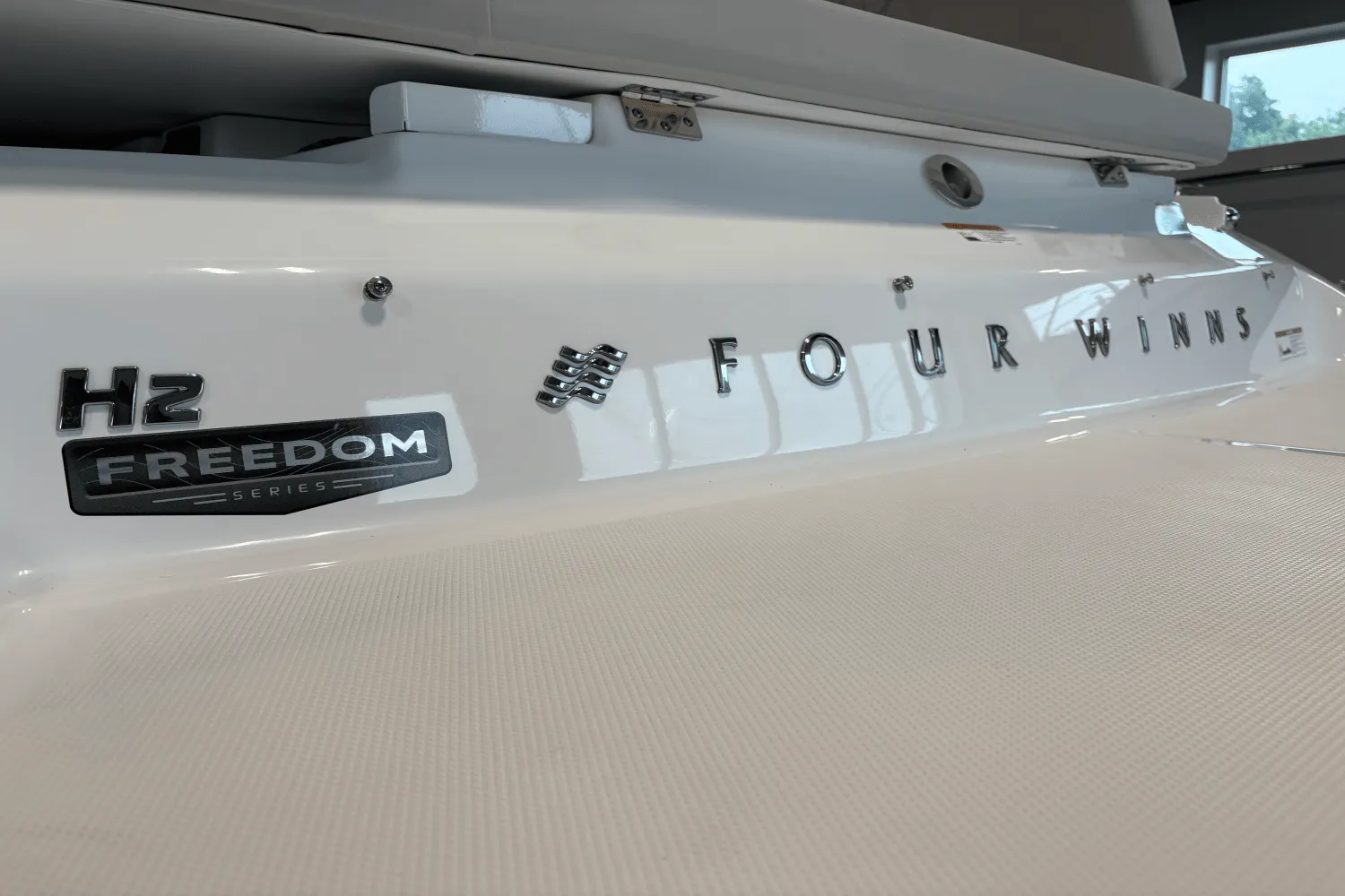 2026 Four Winns H2 - FREEDOM Image Thumbnail #14