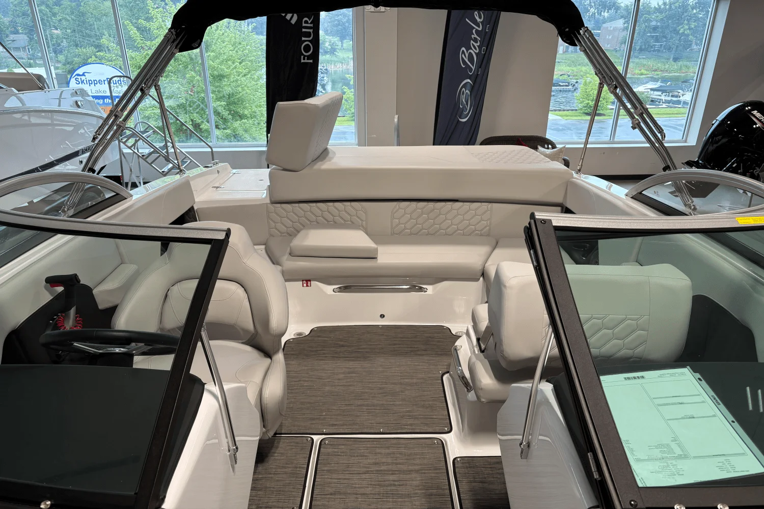 2026 Four Winns H2 - FREEDOM Image Thumbnail #3