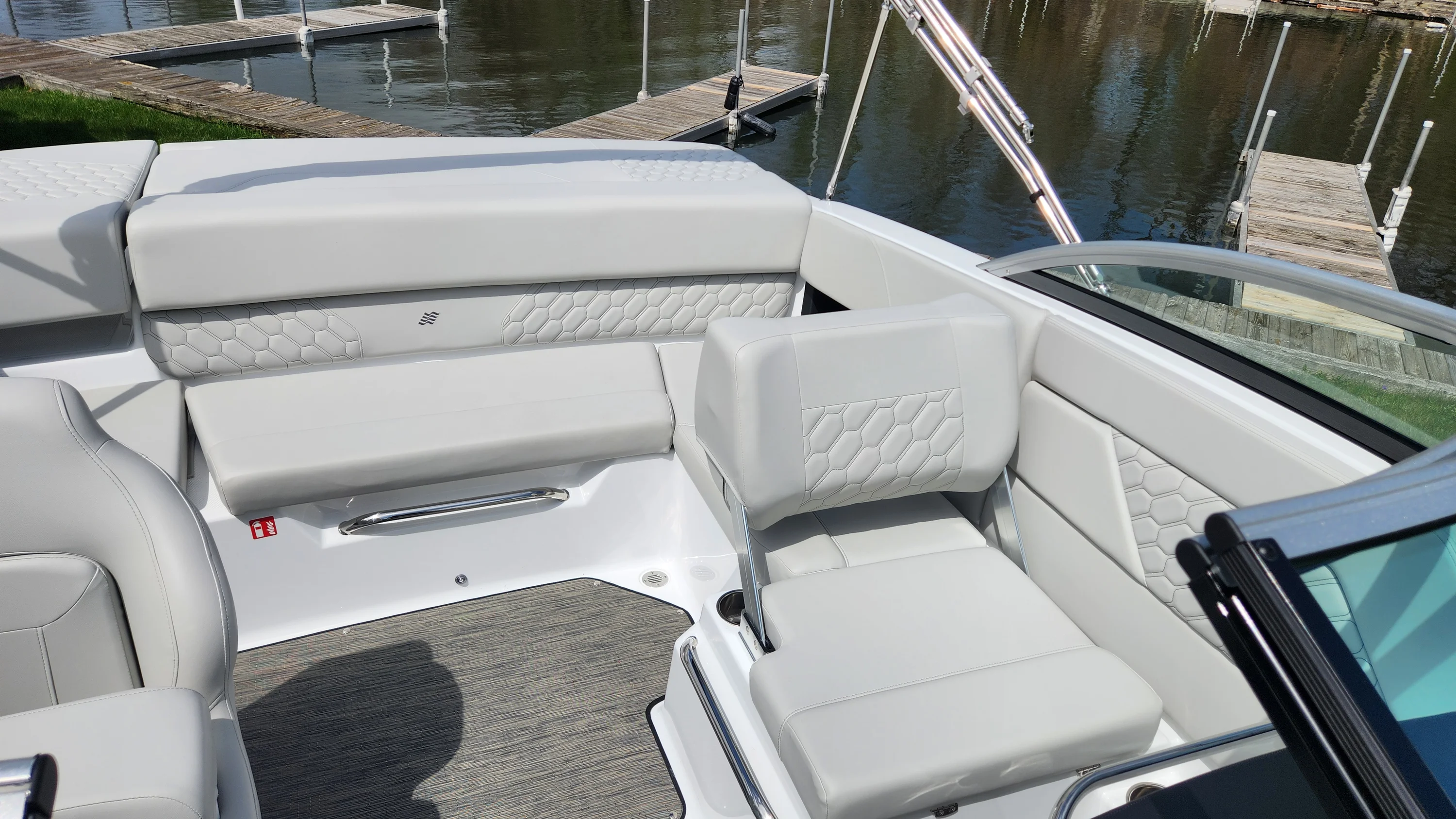 2026 Four Winns H1 - FREEDOM Image Thumbnail #42