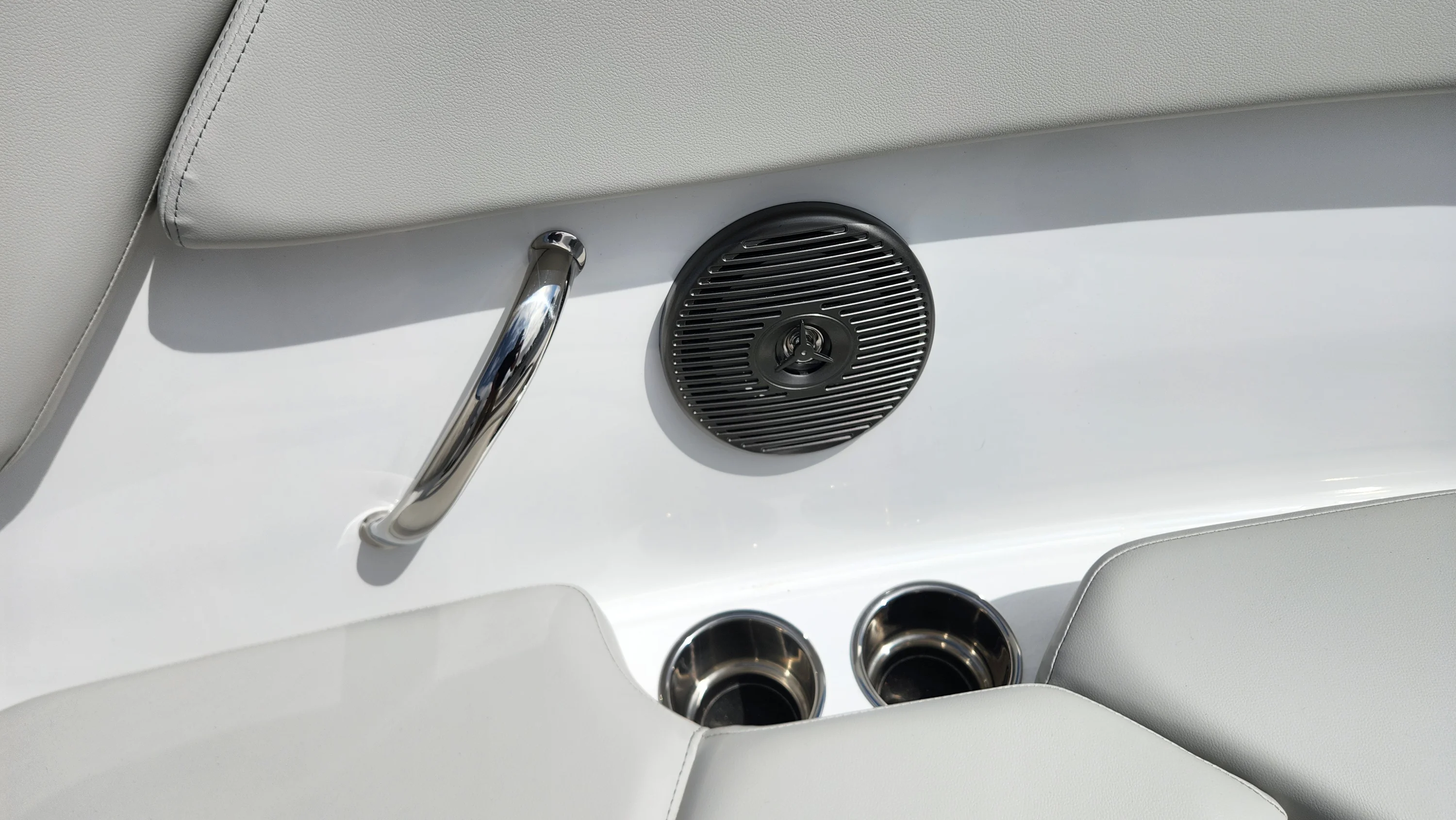 2026 Four Winns H1 - FREEDOM Image Thumbnail #22