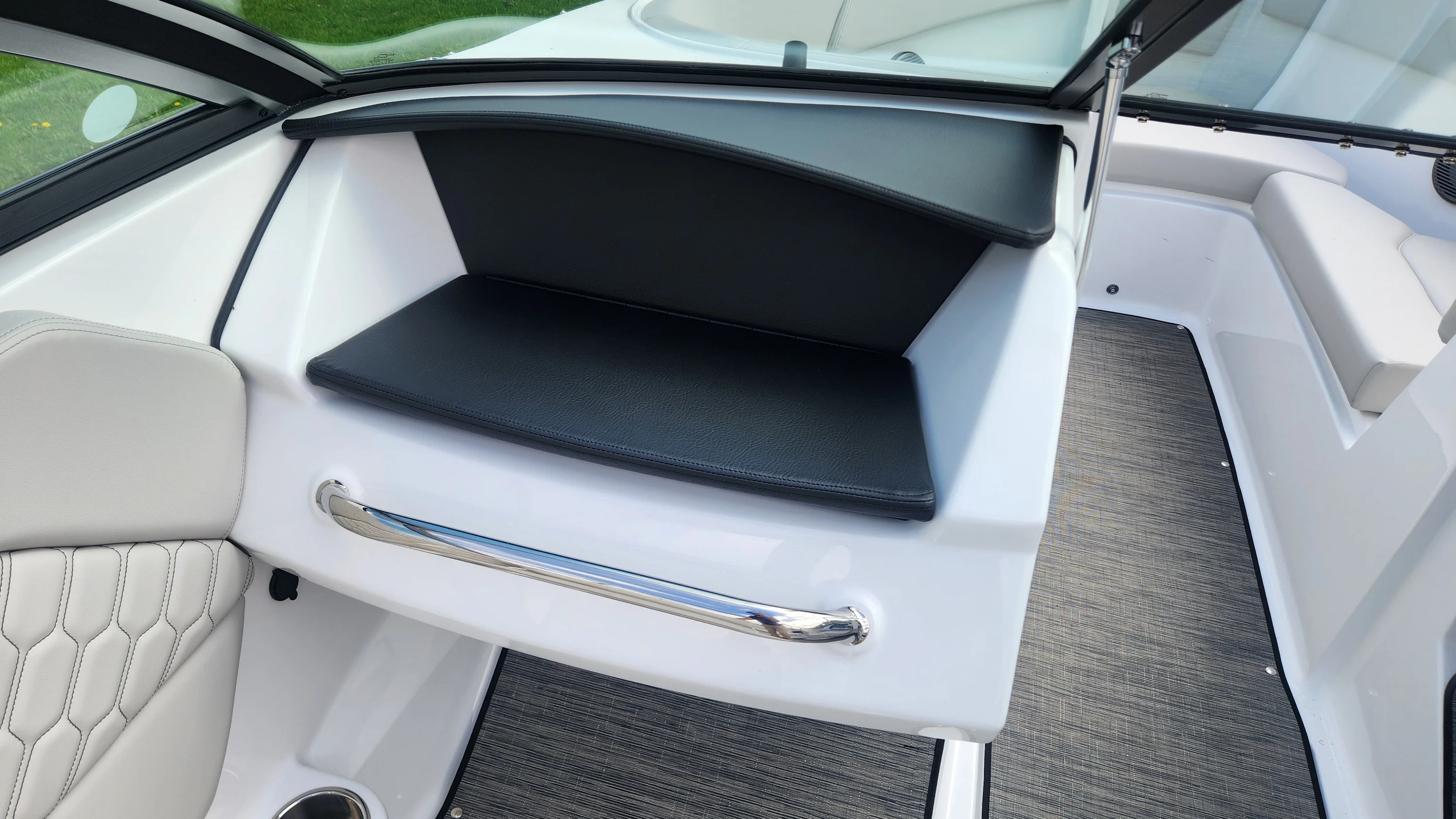 2026 Four Winns H1 - FREEDOM Image Thumbnail #54